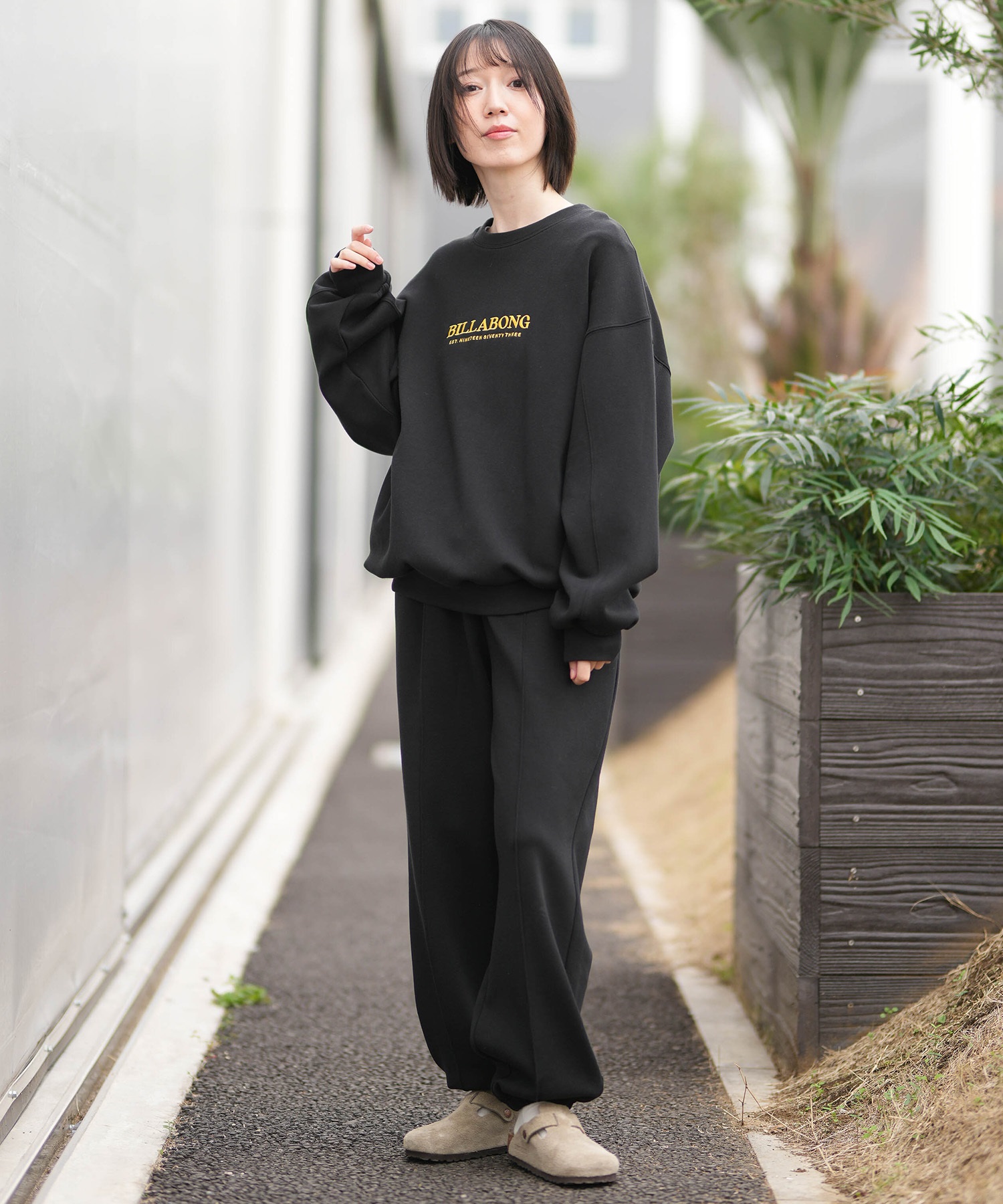 BILLABONG ビラボン トレーナー スウェット レディース ロゴ バック