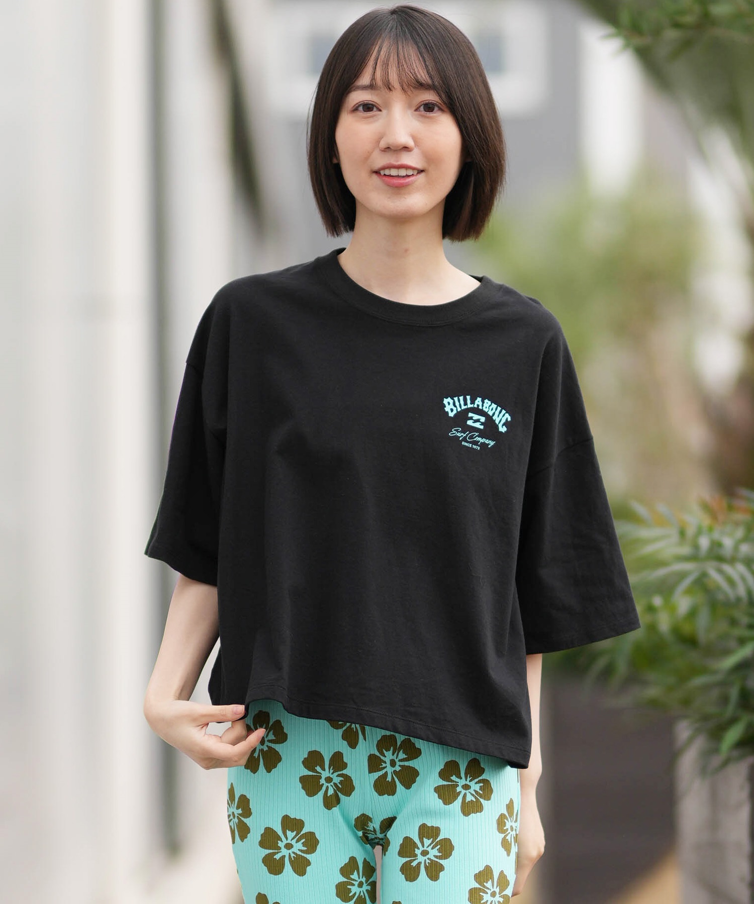BILLABONG ビラボン 半袖 Tシャツ レディース SQUARE LOGO LOOSE CROPPED BG013205(BLM-M)