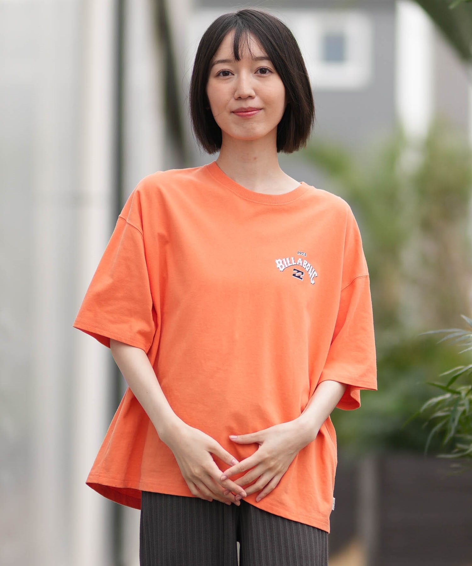 BILLABONG ビラボン 半袖 Tシャツ レディース バックプリント MESSAGE ARCH MEDIUM LOOSE BG013211(OCS-M)