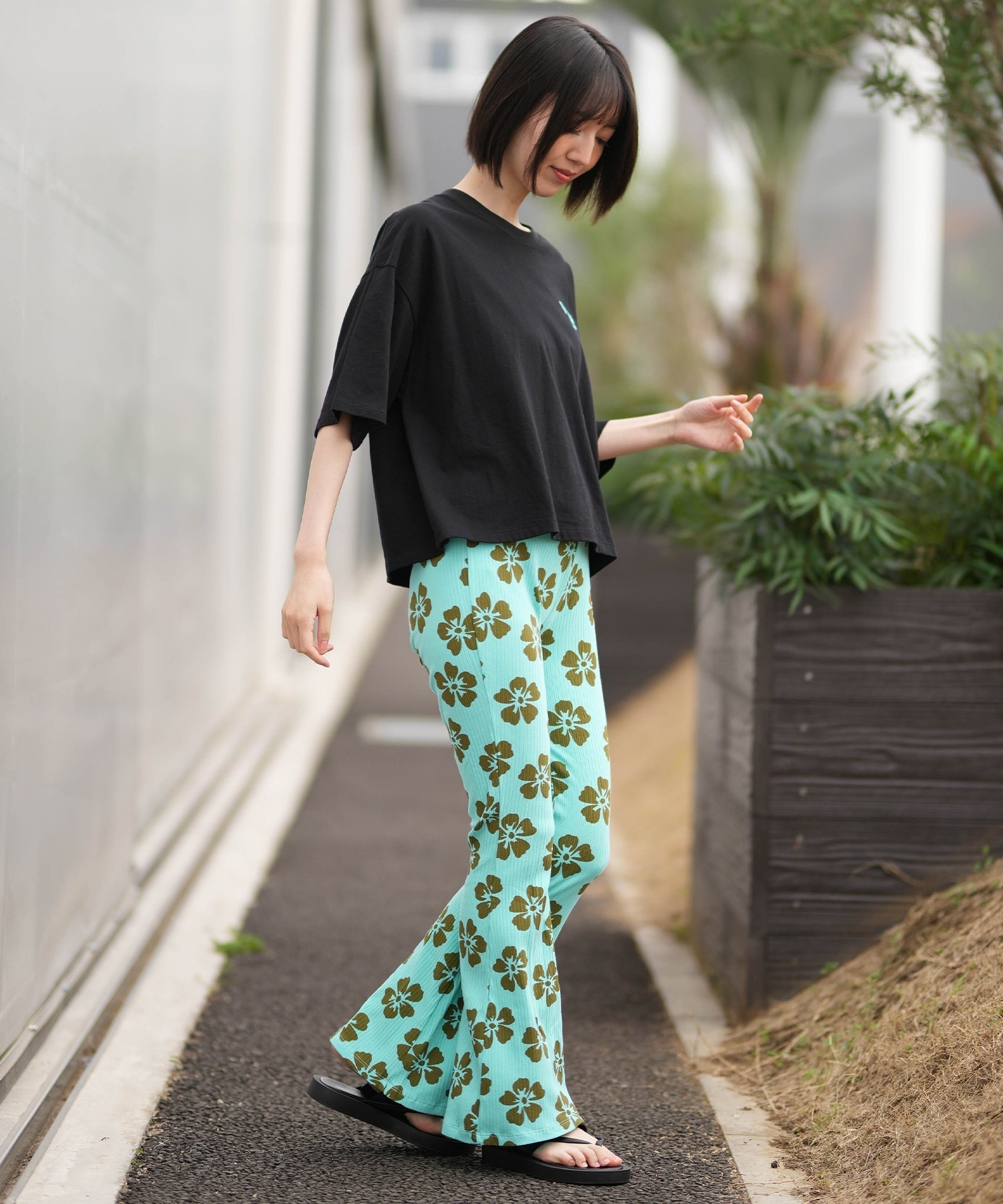 BILLABONG ビラボン ロングパンツ レディース 花柄 FLARE LEGGING