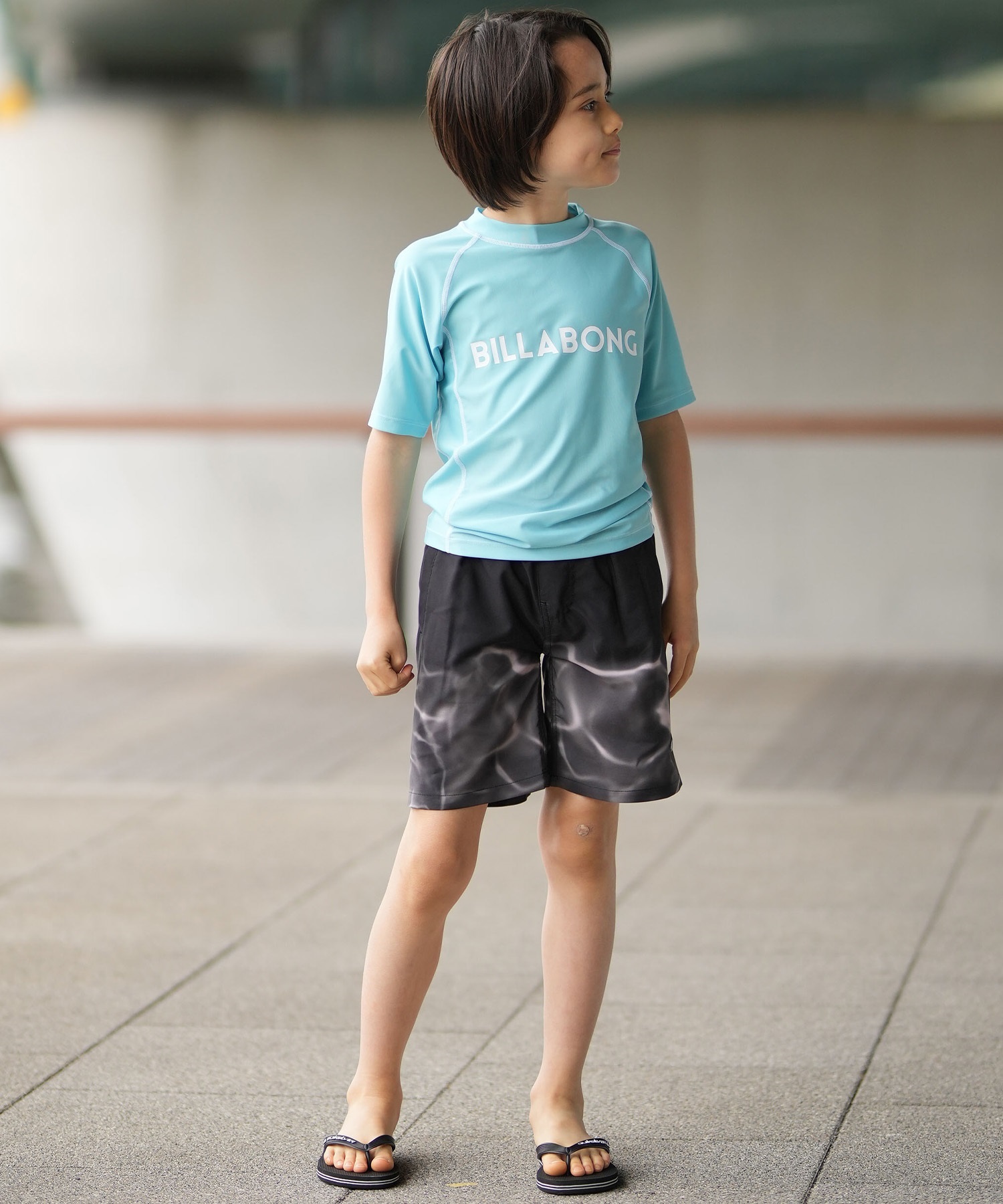 BILLABONG ビラボン 水着 ラッシュガード 半袖 Tシャツ キッズ ジュニア 子供 BOYS RASHGUARD LOGO S S BG015850(BLU-130cm)