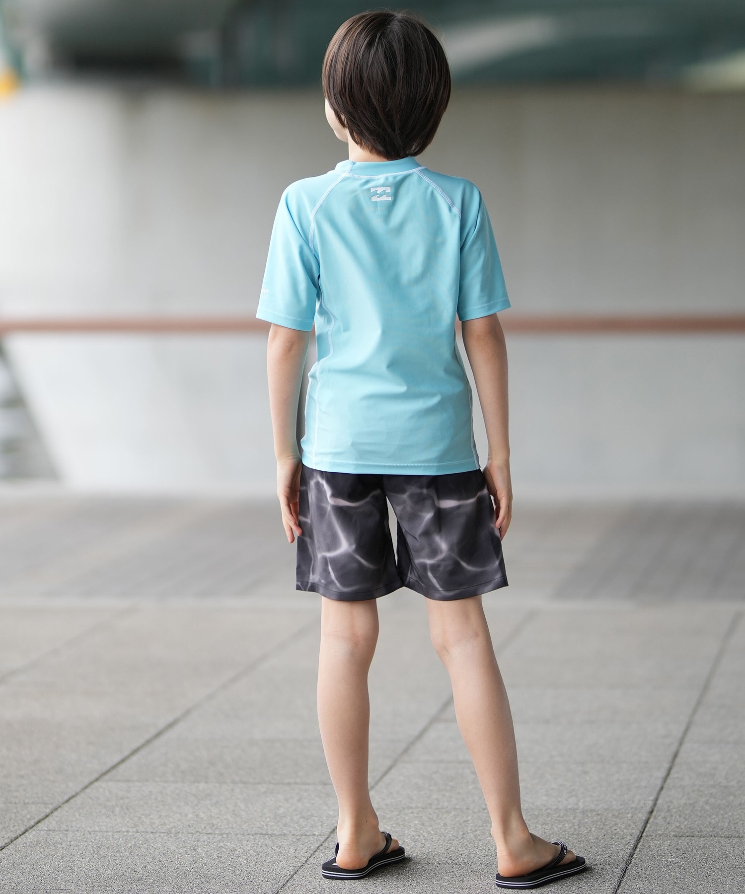 BILLABONG ビラボン 水着 ラッシュガード 半袖 Tシャツ キッズ ジュニア 子供 BOYS RASHGUARD LOGO S S BG015850(BLU-130cm)