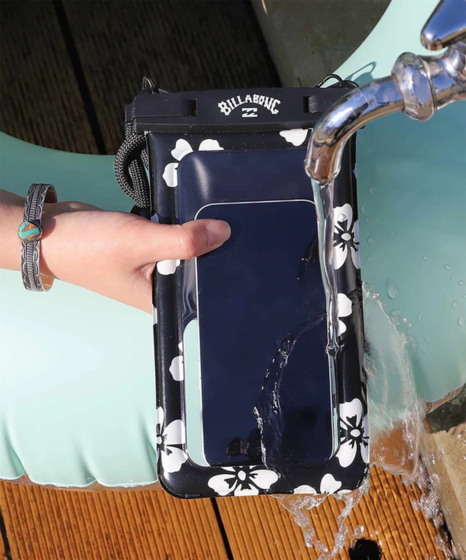 BILLABONG ビラボン スマートフォンケース 防水 WATERPROOFCASE
