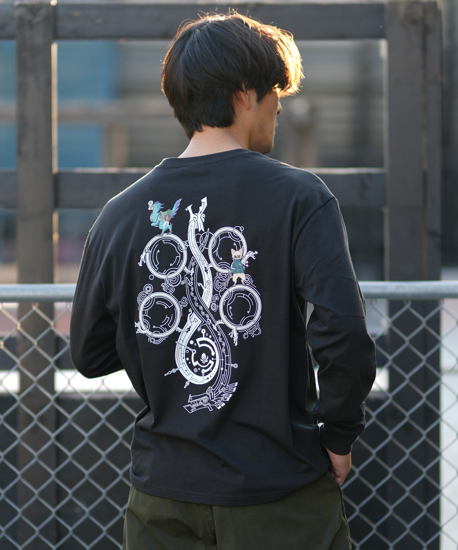 PUMA プーマ 長袖 Tシャツ ロンT メンズ モンスターハンターワイルズ コラボレーション 636485(01-M)