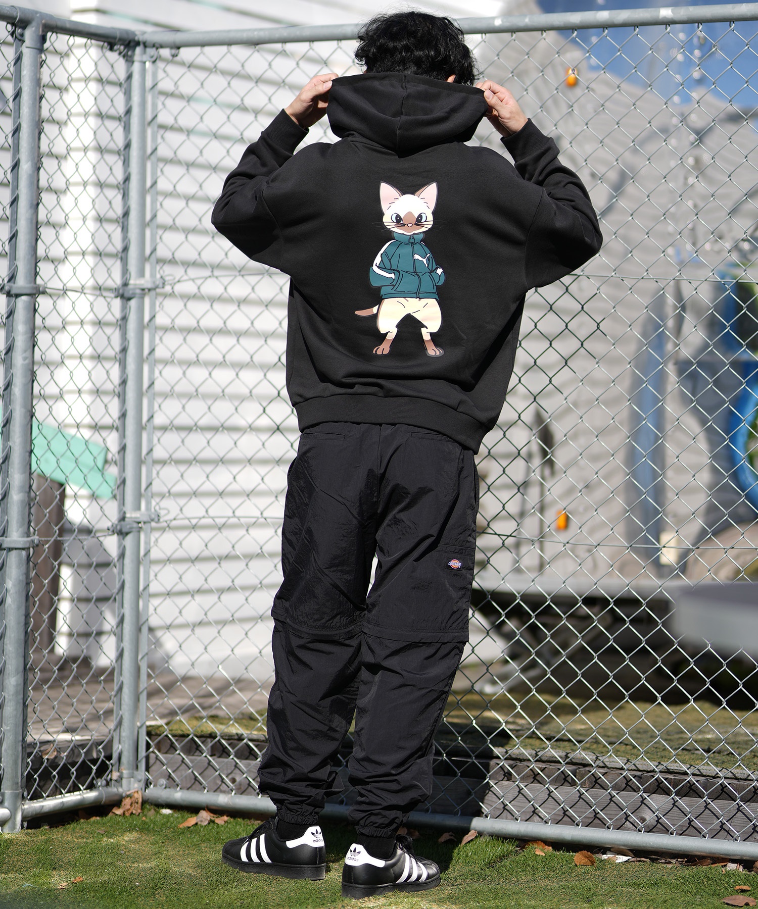 PUMA プーマ プルオーバー パーカー メンズ モンスターハンターワイルズ コラボレーション 636483(01-M)