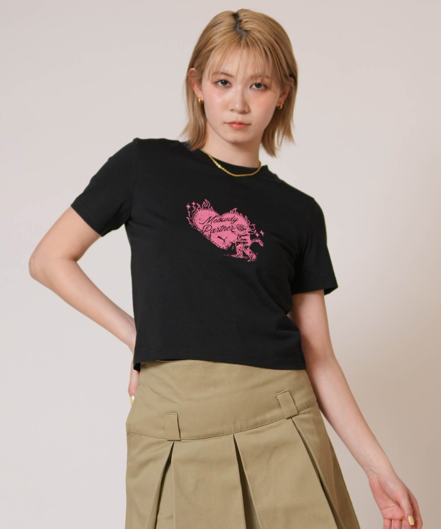 PUMA プーマ 半袖 Tシャツ レディース クロップド丈 ショート丈