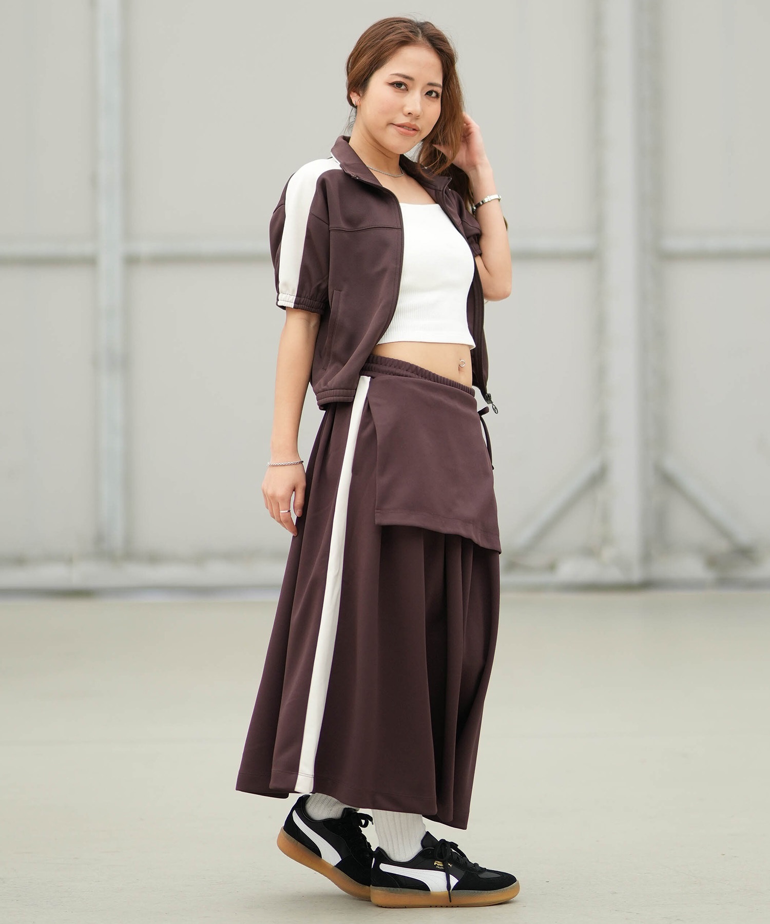 服 メンズ レディース PUMA プーマ スカート レディース T7 ミディ プリーツ 636872 スカート
