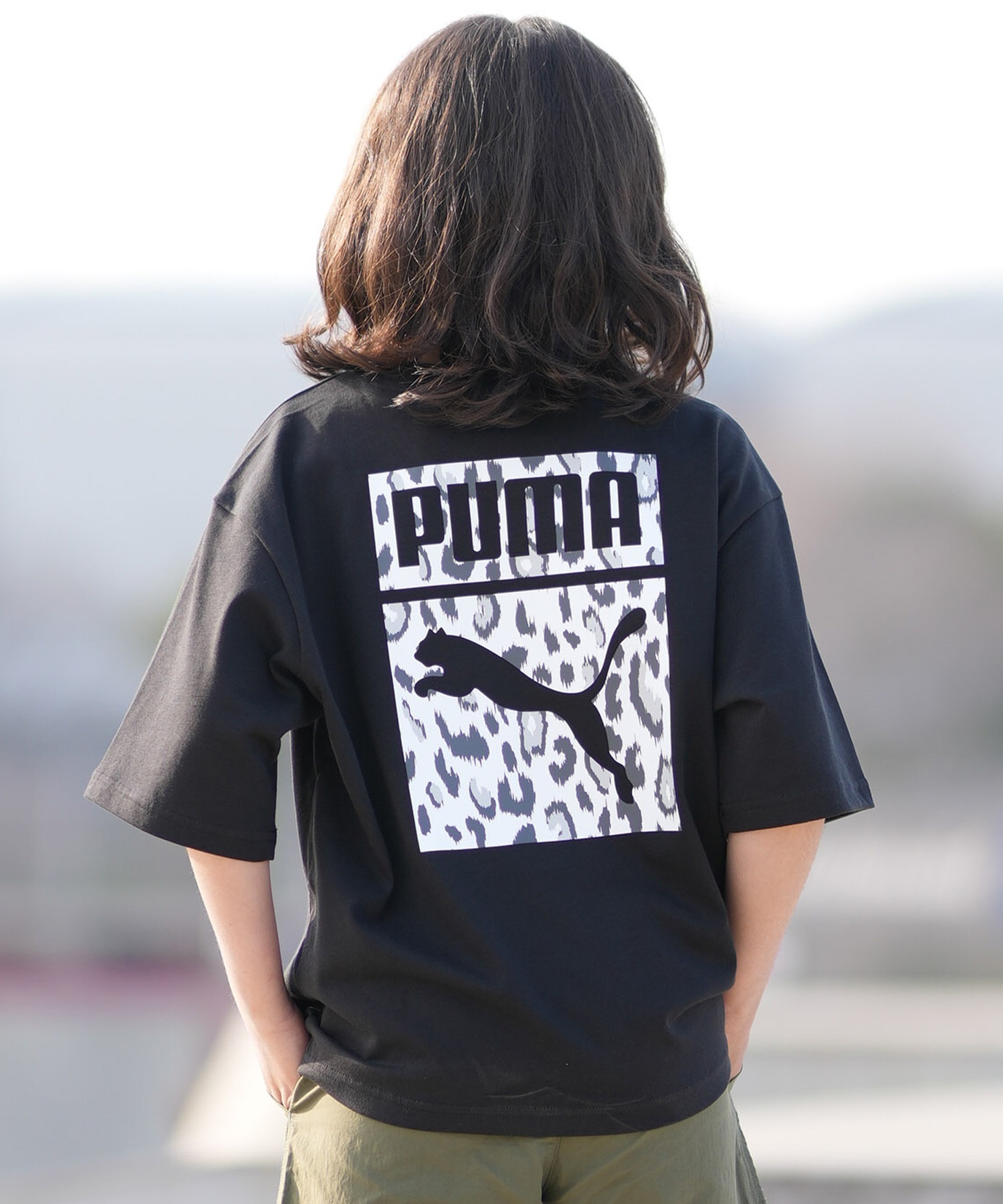 PUMA プーマ 半袖 Tシャツ キッズ ジュニア 子供 バックプリント AOP