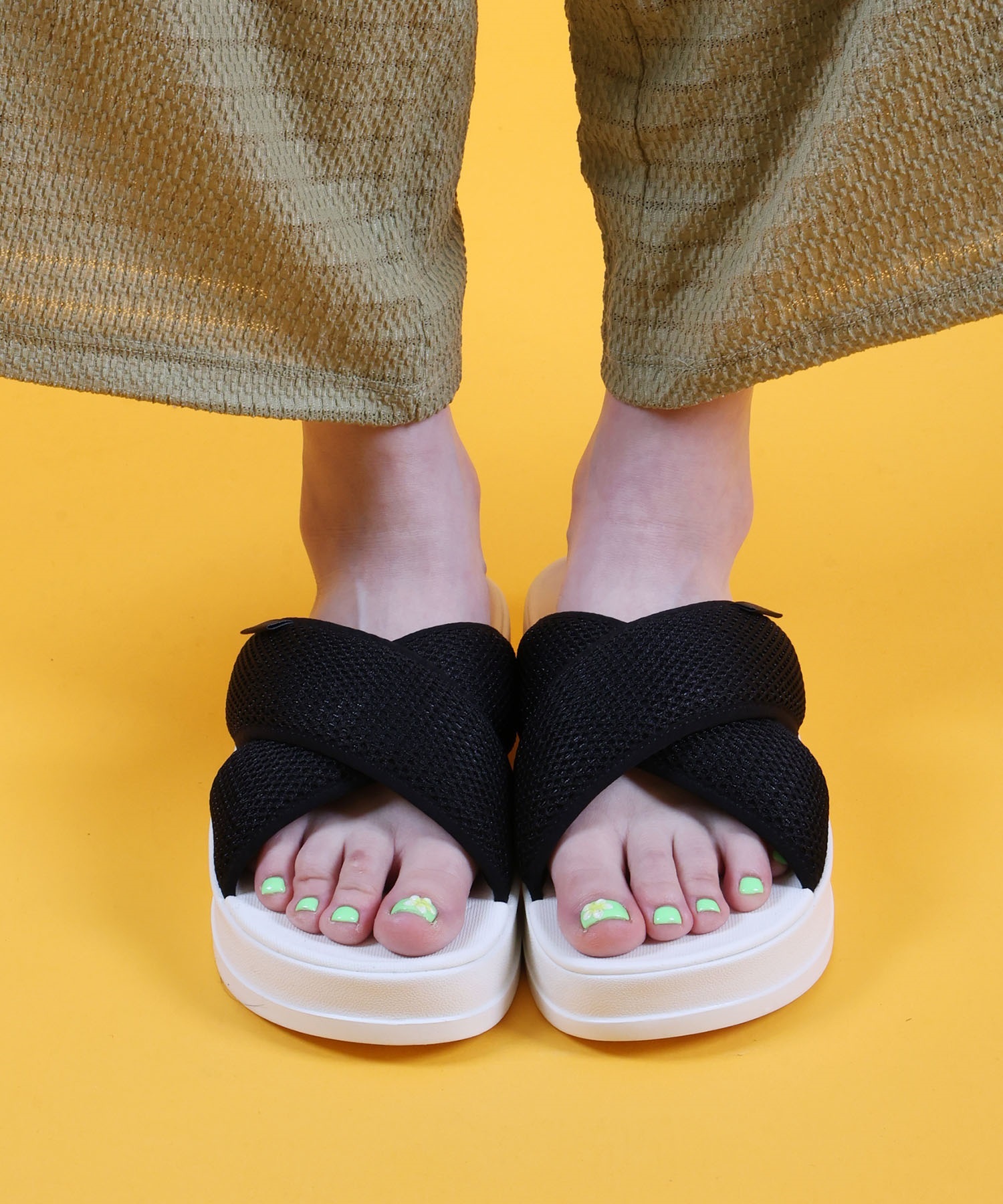 PUMA プーマ プラットフォーム スライド UM 407408 シューズ サンダル