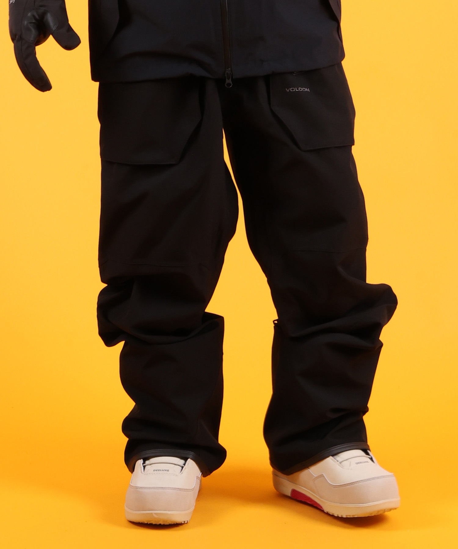 VOLCOM　スノーボードウェア　ビブパンツ　オーバーオール VOLCOM ボルコム ロアン ビブ オーバーオール ROAN BIB OVERALL