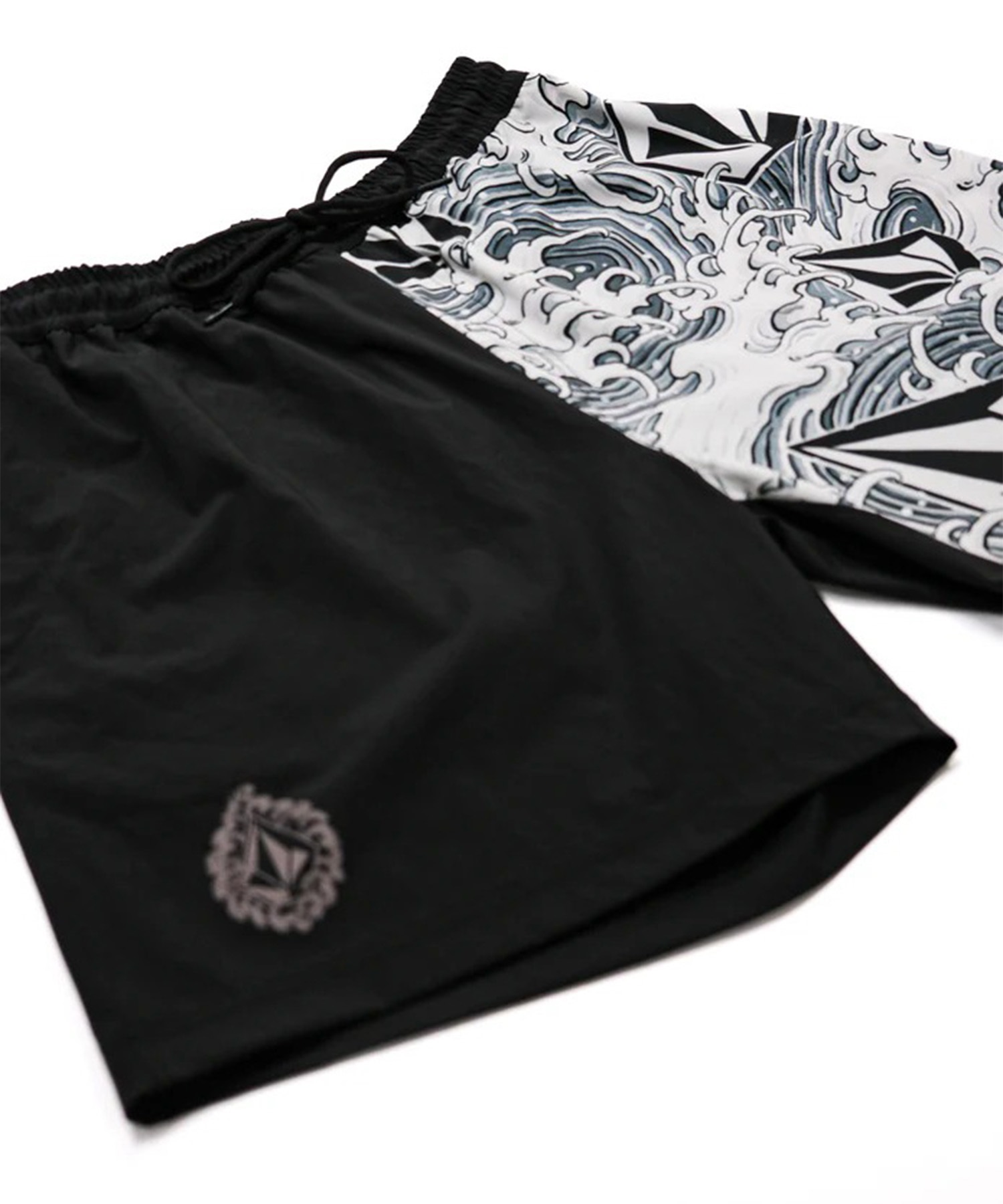 VOLCOM ボルコム 水着 海パン トランクス サーフパンツ メンズ 水陸
