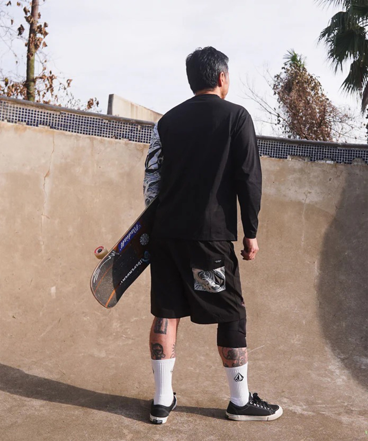 VOLCOM ボルコム 水着 海パン トランクス サーフパンツ メンズ 水陸