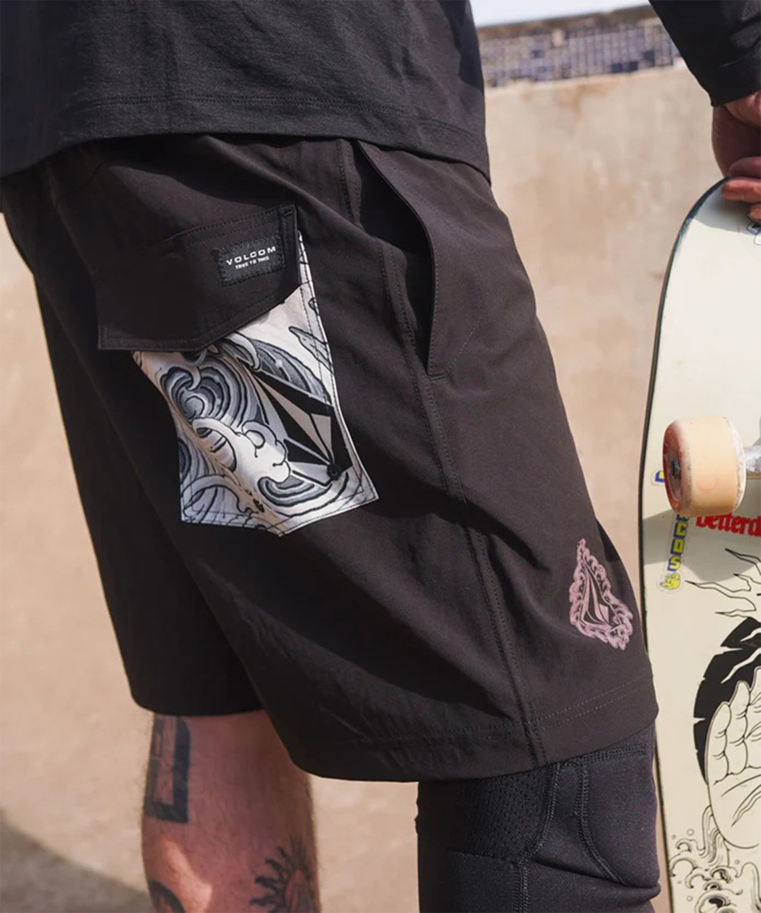 VOLCOM ボルコム 水着 海パン トランクス サーフパンツ メンズ 水陸