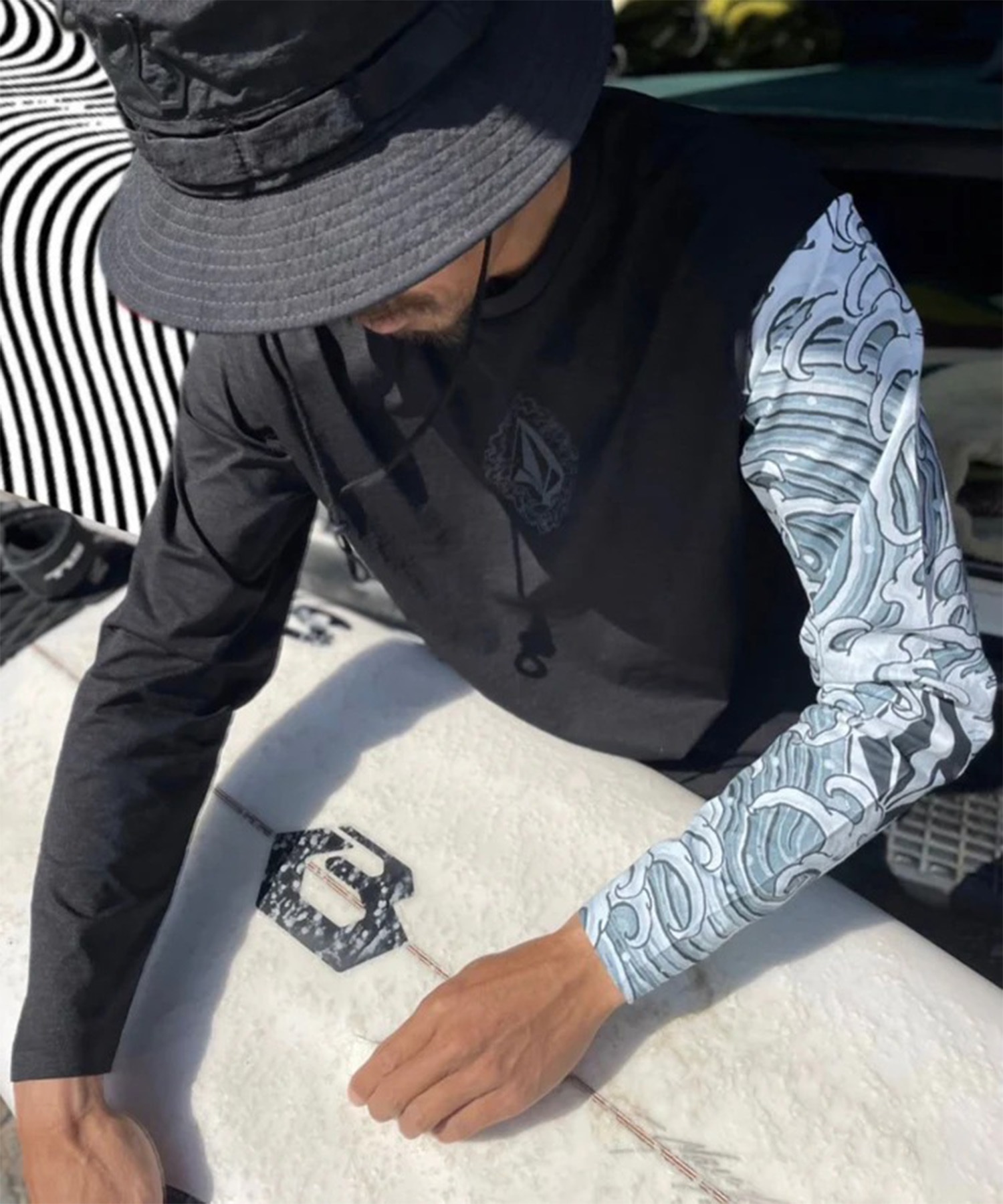VOLCOM ボルコム 水着 ラッシュガード 野坂稔和コラボ 長袖 NOZAKA LS