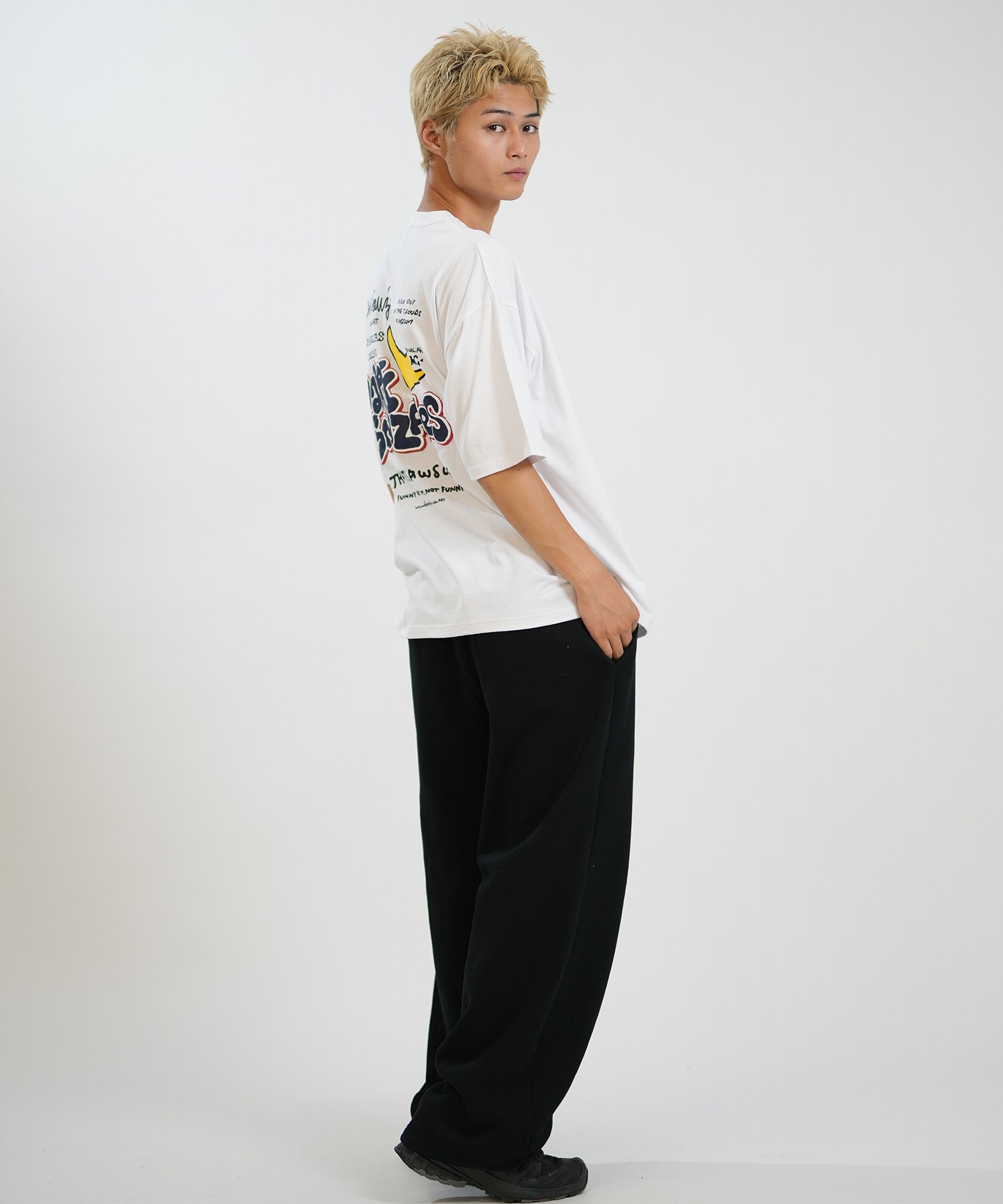 What it isNt ART BY MARK GONZALES マーク ゴンザレス 半袖 Tシャツ