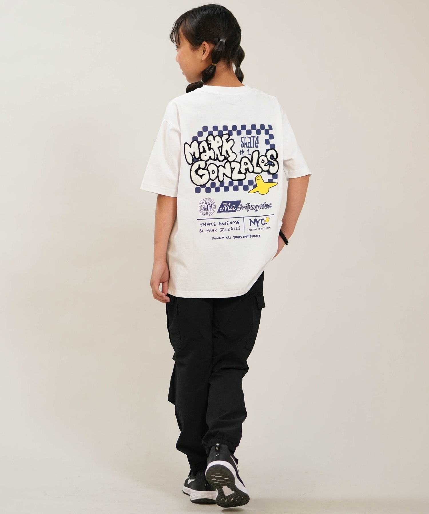 What it isNt ART BY MARKGONZALES ワット イット イズント マーク