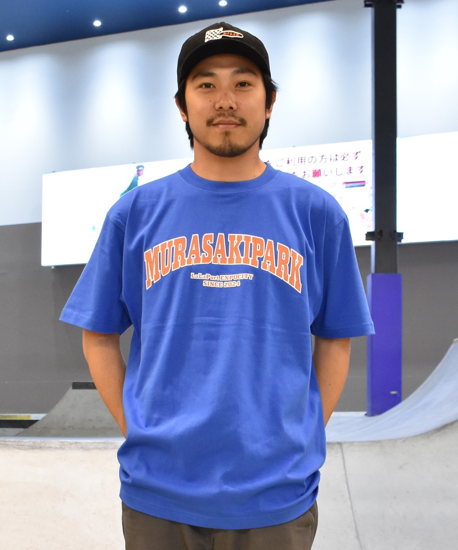 ららぽーとEXPOCITY店限定 半袖 Tシャツ カレッジロゴ メンズ