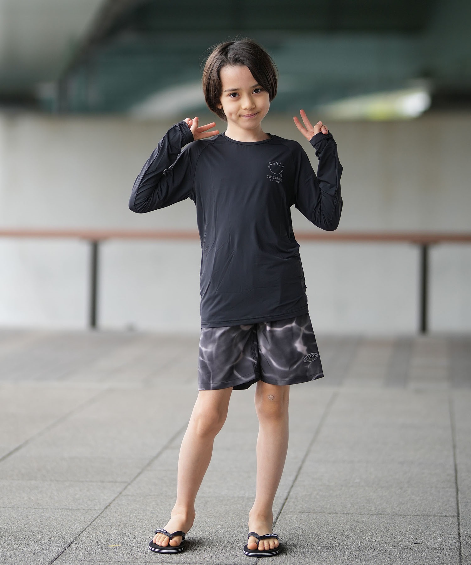 RUSTY ラスティ 水着 海パン トランクス サーフパンツ キッズ ジュニア