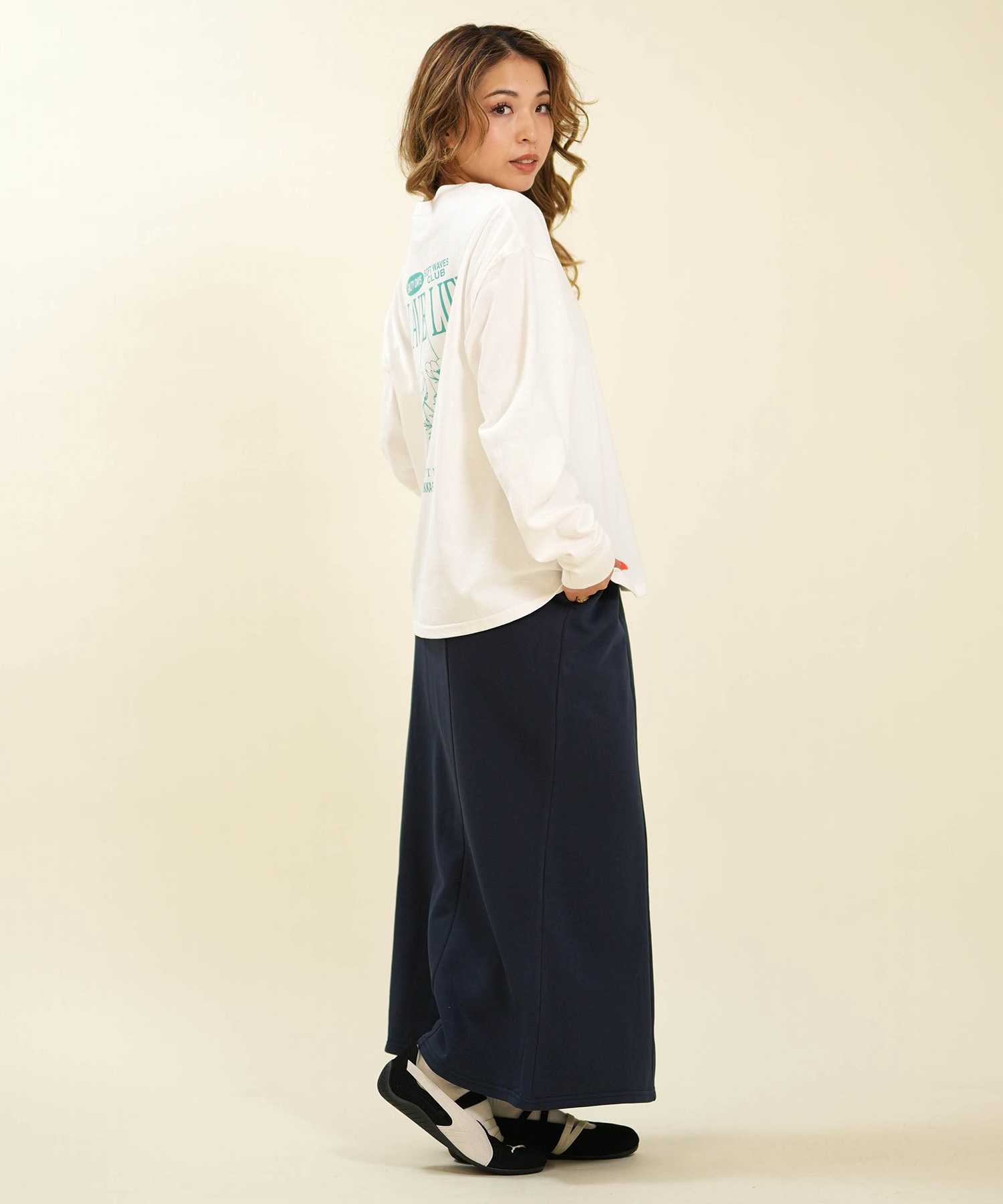 RIKKA FEMME リッカファム 長袖 Tシャツ ロンT レディース バックプリント グラフィック RF6F-2203(WHT-FREE)