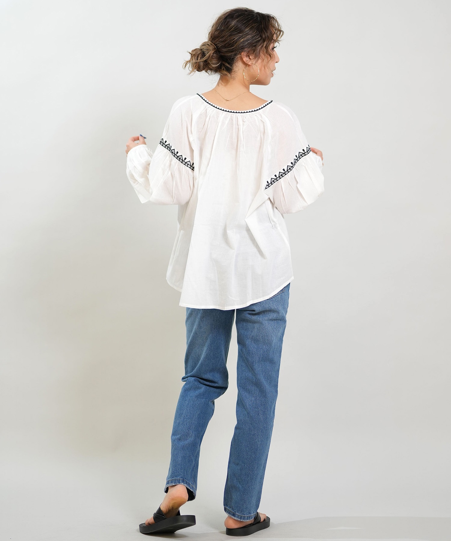 RIKKA FEMME リッカファム 長袖 シャツ レディース ブラウス 刺繍 キーネック RF6S-2601(WHT-FREE)