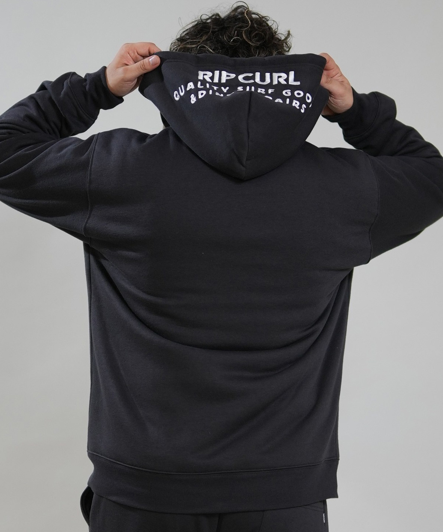 RIP CURL リップカール ジップアップ パーカー フーディー メンズ ロゴ RIP CURL リップカール ジップアップ パーカー フーディー メンズ ロゴ