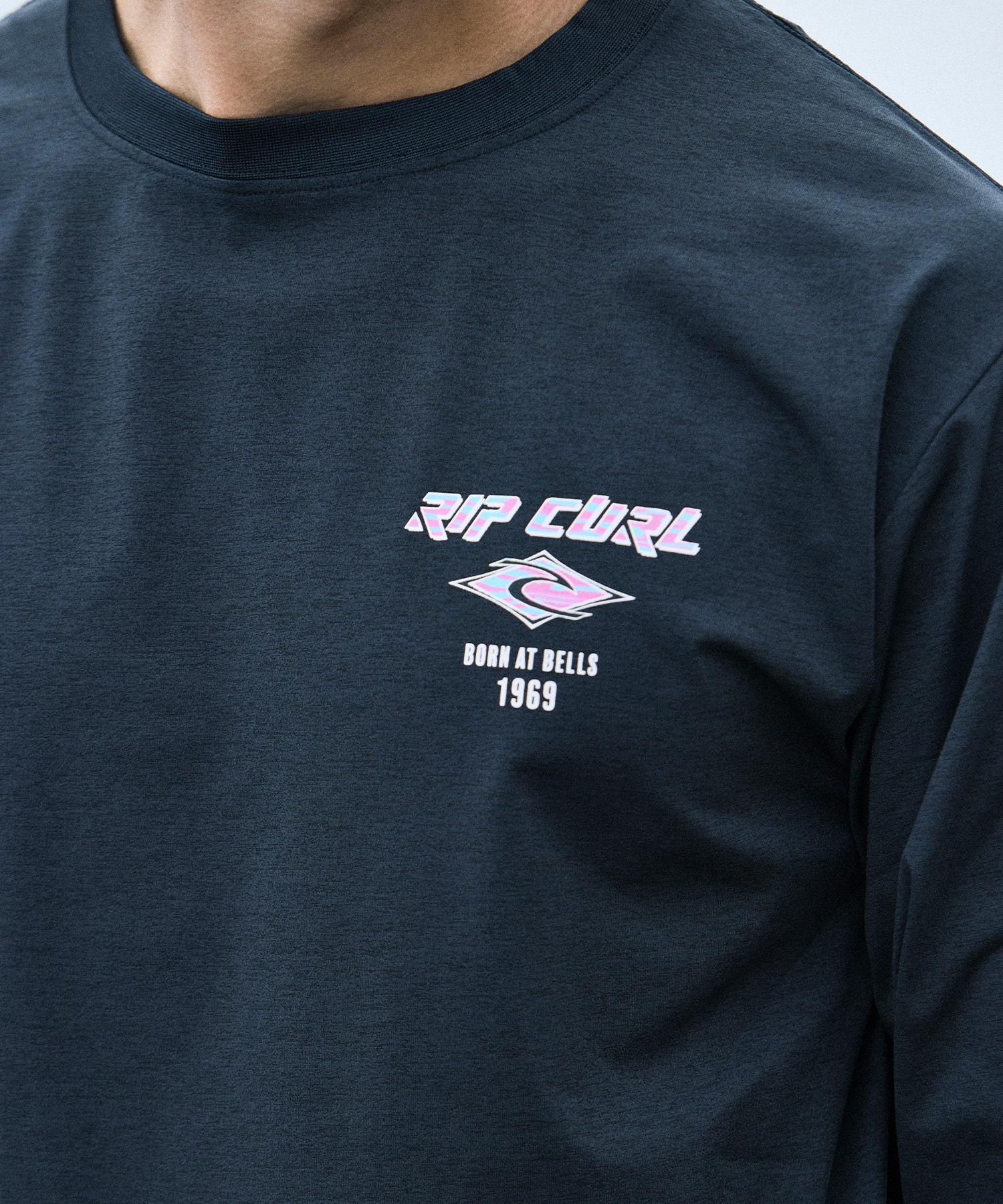 RIP CURL リップカール 長袖 Tシャツ メンズ ラッシュガード BORN AT BELLS LS RASH RCM6S-4301(BLK-M)