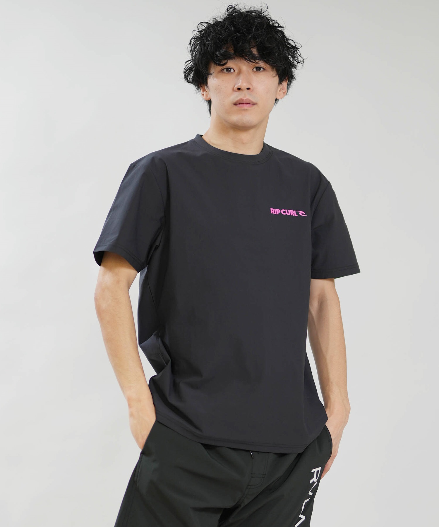 RIP CURL リップカール 水着 ラッシュガード 半袖 Tシャツ メンズ BLADE LOGO RASH RCM6S-4302(BKP-M)