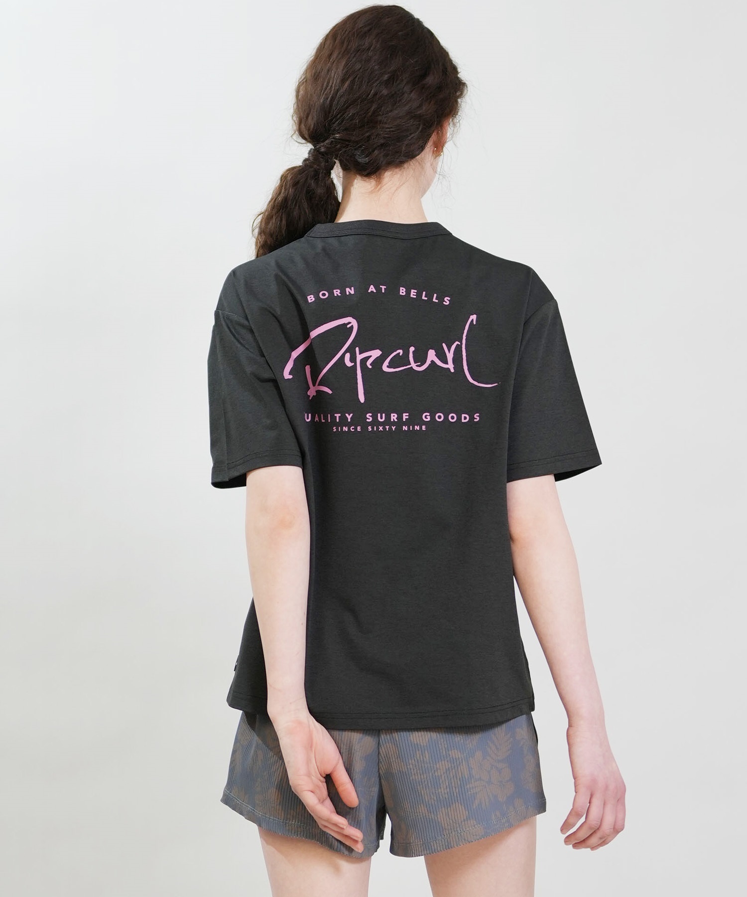 RIP CURL リップカール 水着 ラッシュガード 半袖 Tシャツ レディース 水陸両用 WIDE FIT TEE UVケアラッシュガード RCL6S-4304(PNK-M)
