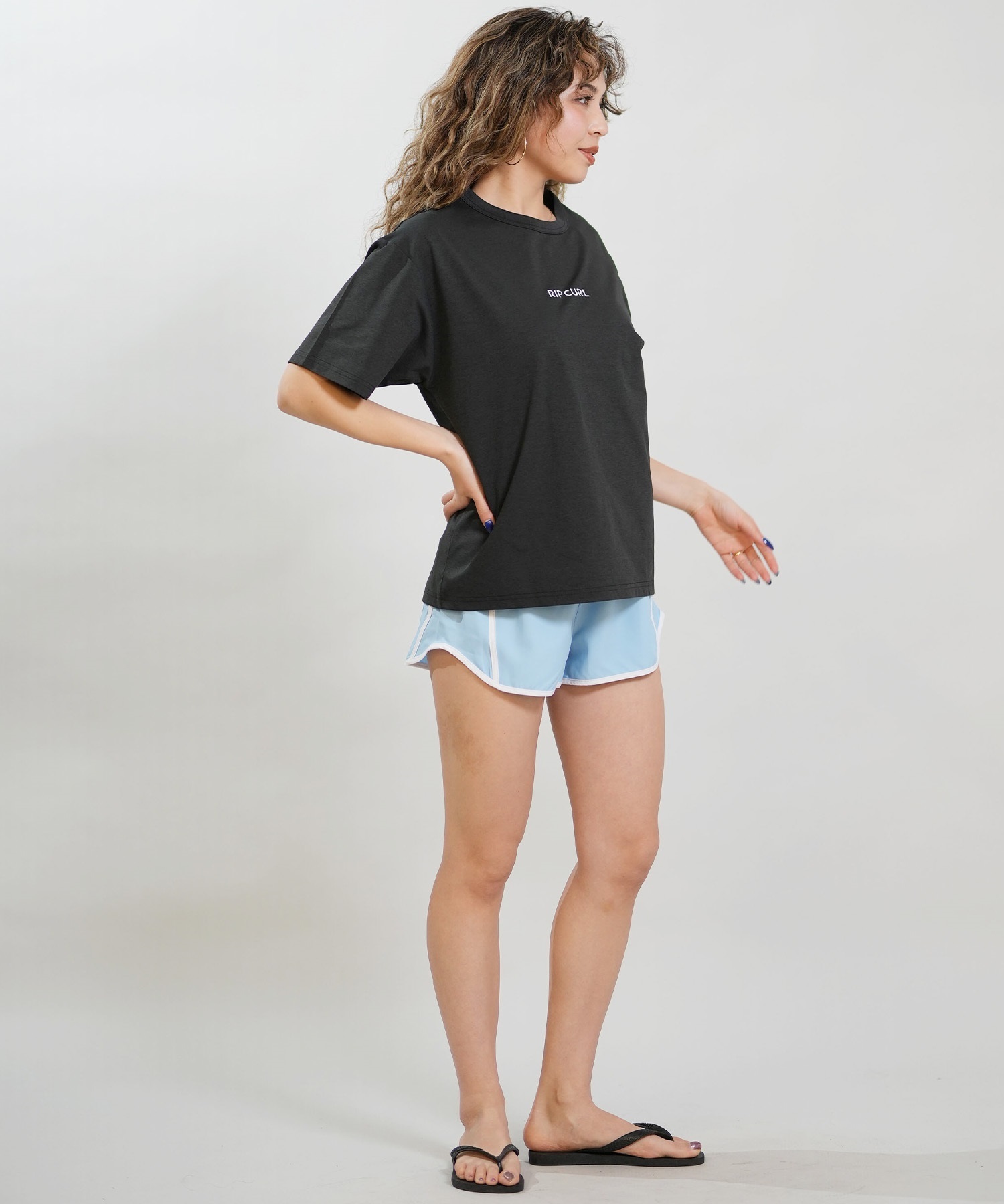 RIP CURL リップカール 水着 ラッシュガード 半袖 Tシャツ レディース 水陸両用 BOXY WIDE FIT TEE UVケアラッシュガード RCL6S-4306(WHT-M)