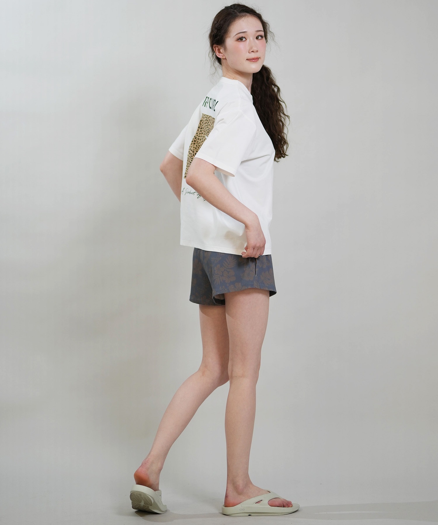 RIP CURL リップカール 水着 ラッシュガード 半袖 Tシャツ レディース 水陸両用 BOXY WIDE FIT TEE UVケアラッシュガード RCL6S-4306(WHT-M)