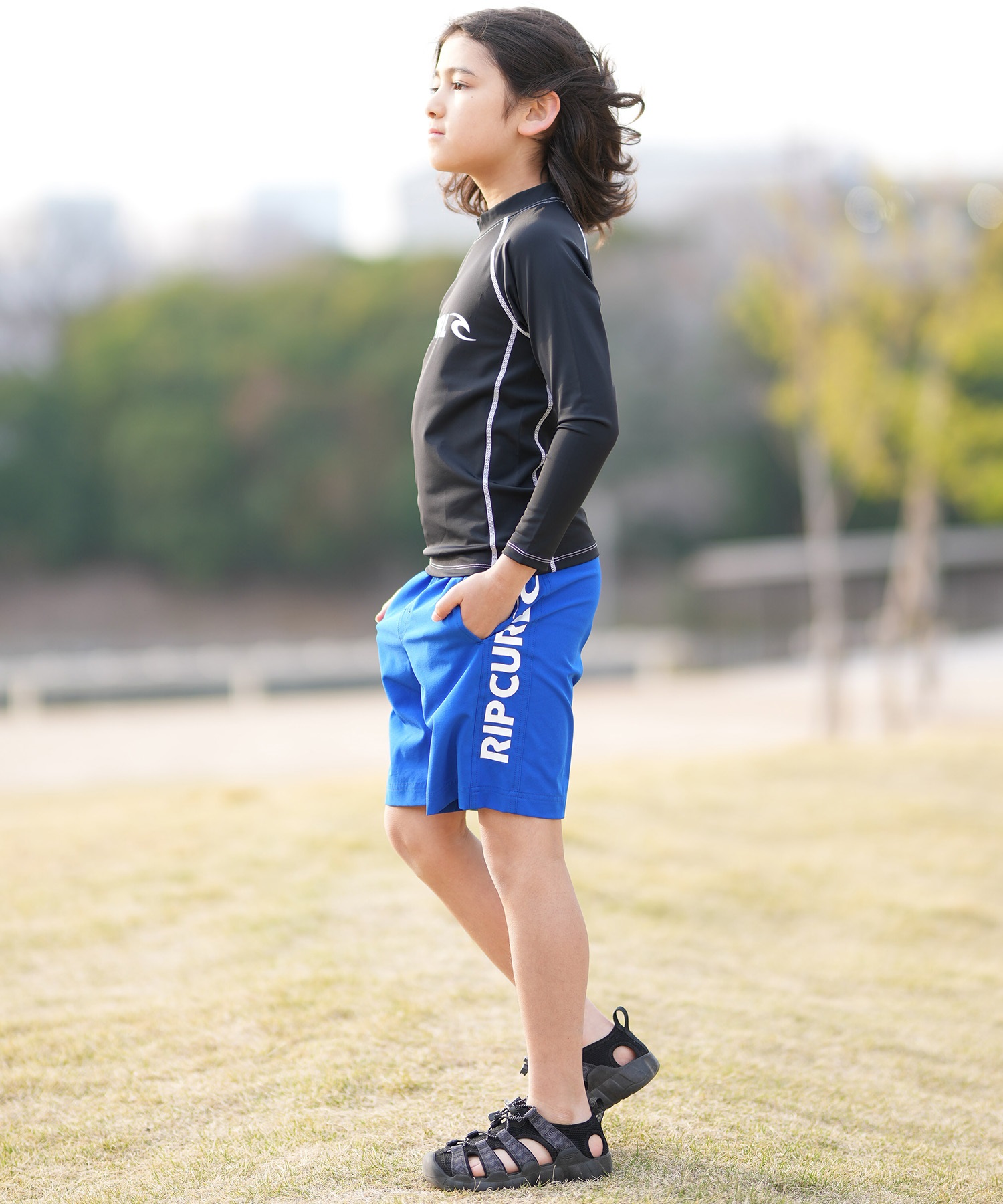 RIP CURL リップカール 水着 ラッシュガード 長袖 Tシャツ ロンT キッズ 子供 BLADE LOGO KIDS RASH RCK6S-4301(BLK-120cm)