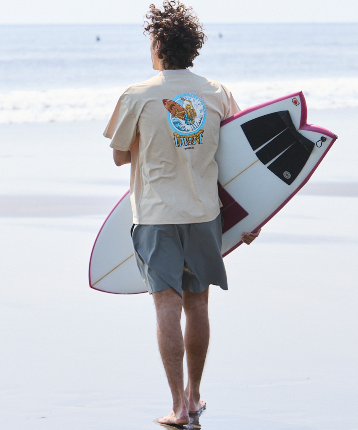 to Hollywood trunks naluto 水着・ラッシュガード malibu ビーチジャケットNALUTO 長袖ジップアップシャツ ハリウッドトゥマリブ 水着・ラッシュガード