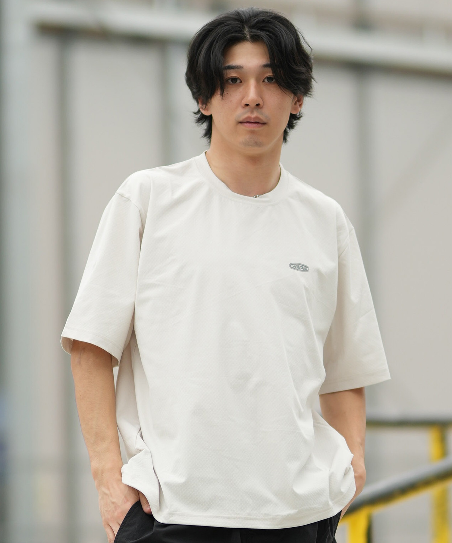 KEEN キーン 半袖 Tシャツ メンズ ロゴ バックプリント 裾ドローコード