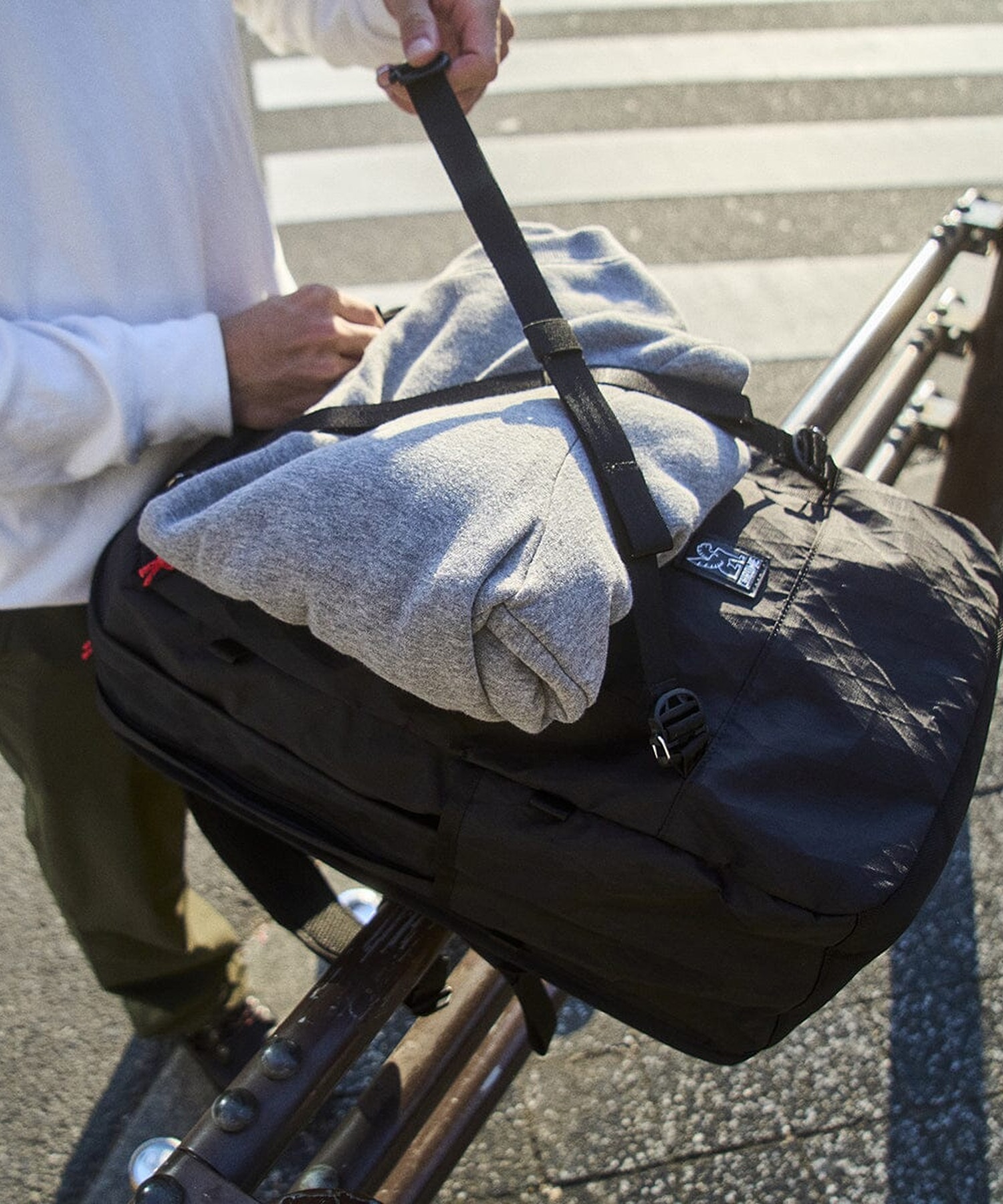 CHROME クローム バックパック リュック 38L コヒーシブ 2.0 BJ005BLKX 13