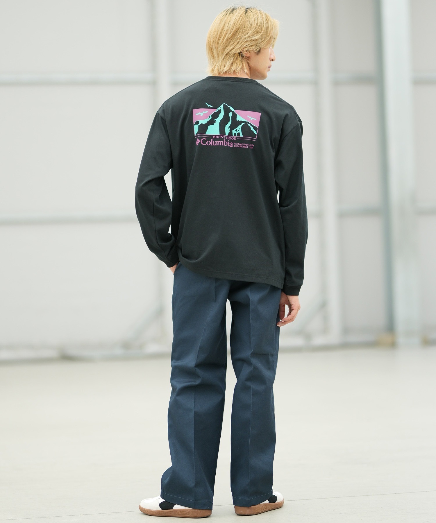 columbia コロンビア 長袖 Tシャツ ロンT メンズ バックプリント ロゴ