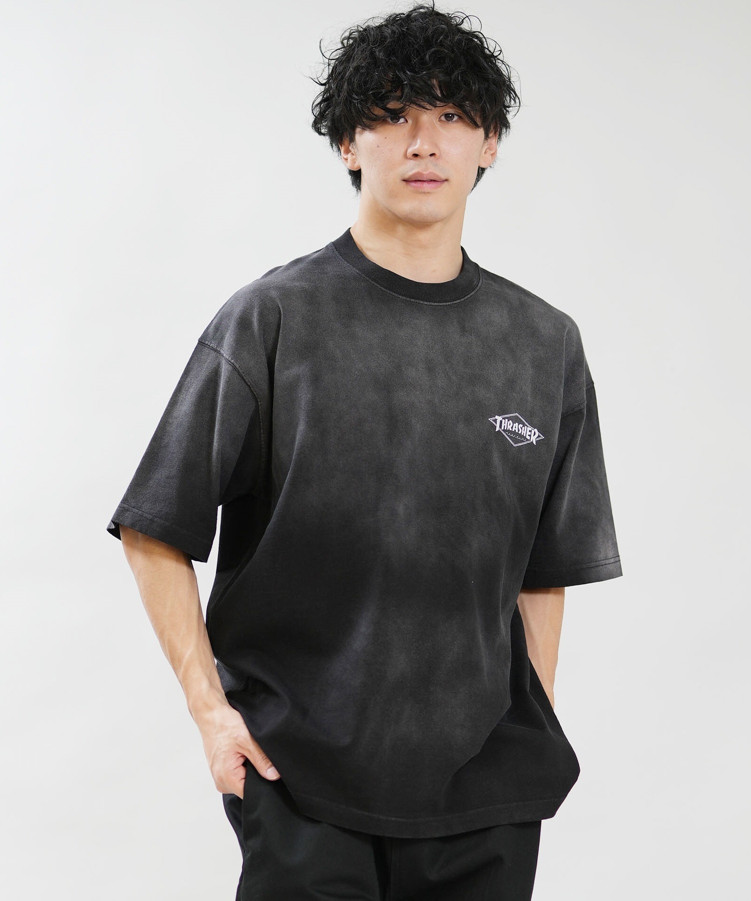 THRASHER スラッシャー 半袖 Tシャツ メンズ バックプリント 古着風