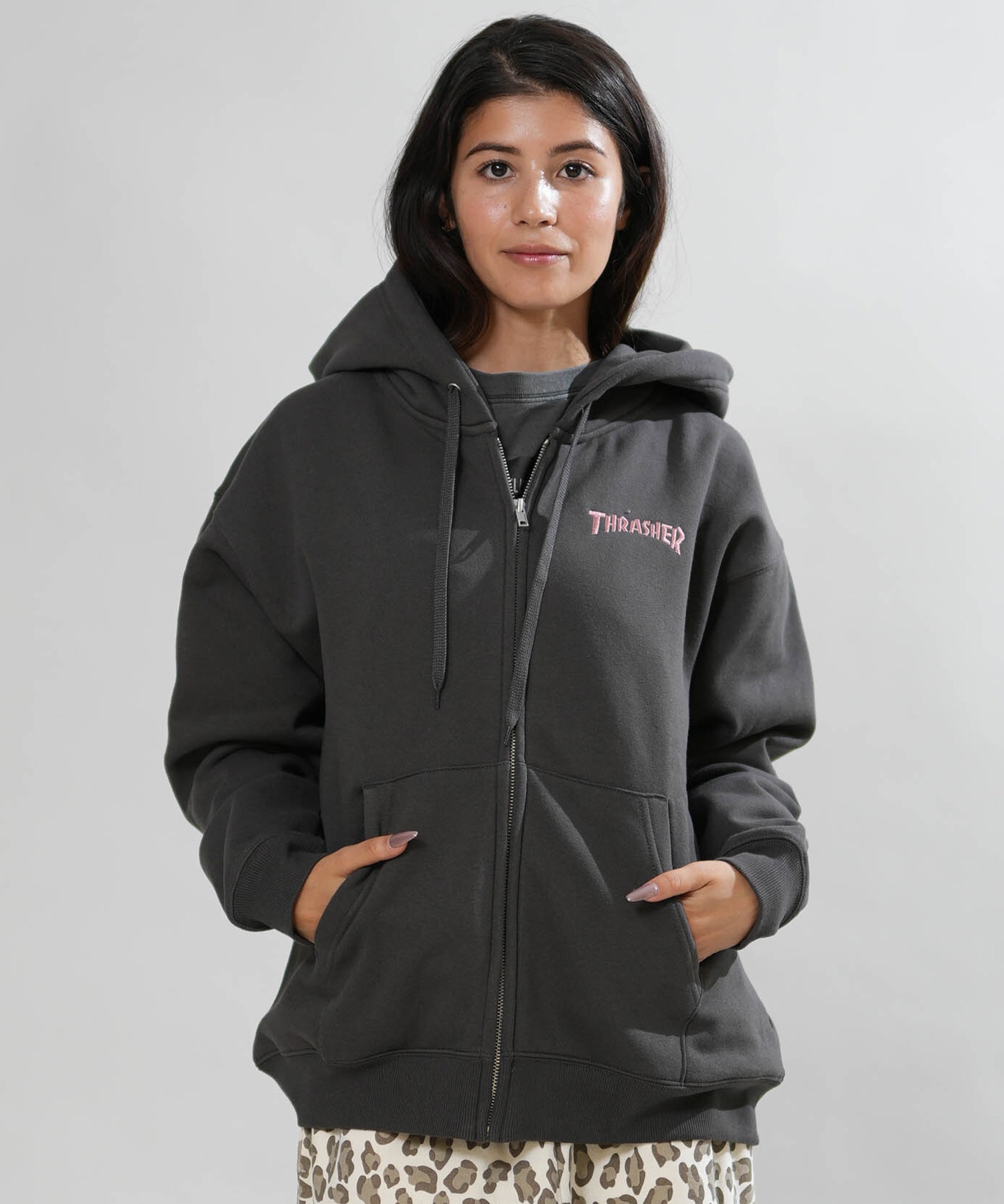 THRASHER スラッシャー ジップアップ パーカー フーディー レディース