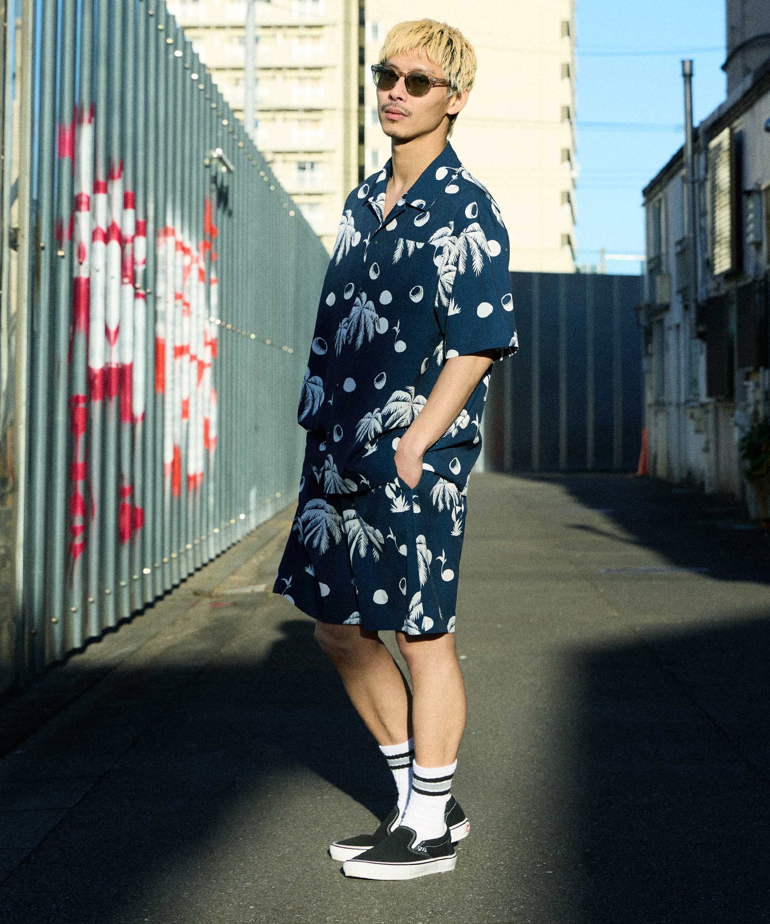 DEAR LAUREL ディアローレル ハーフパンツ ショートパンツ 水陸両用 ショーツ VACATION SHORTS DL26S-3302(BLK-M)