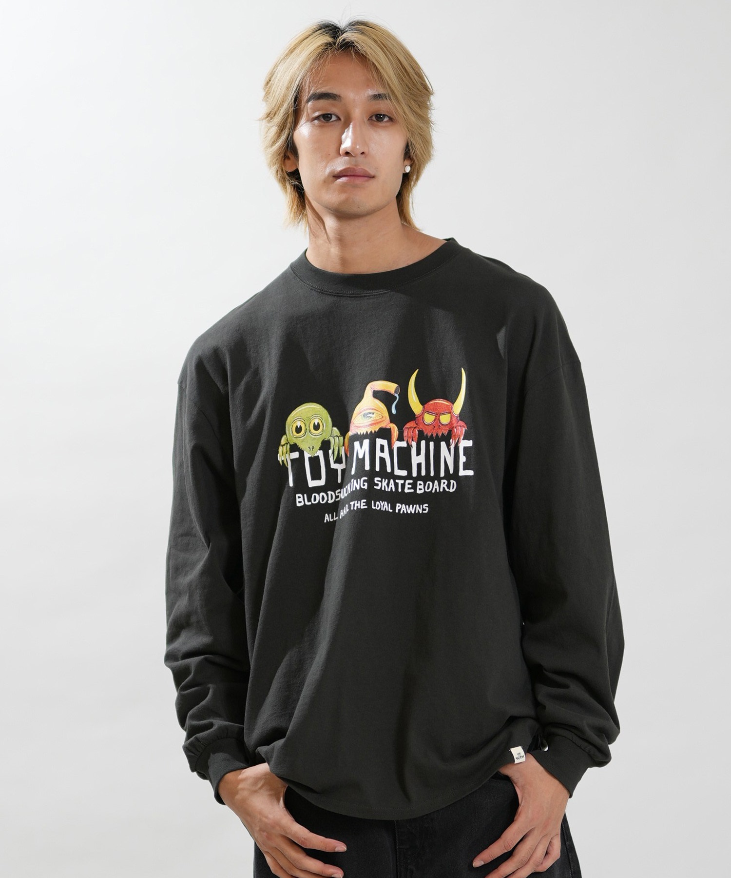 TOY MACHINE トイマシーン 長袖 Tシャツ ロンT メンズ ロゴ フロント