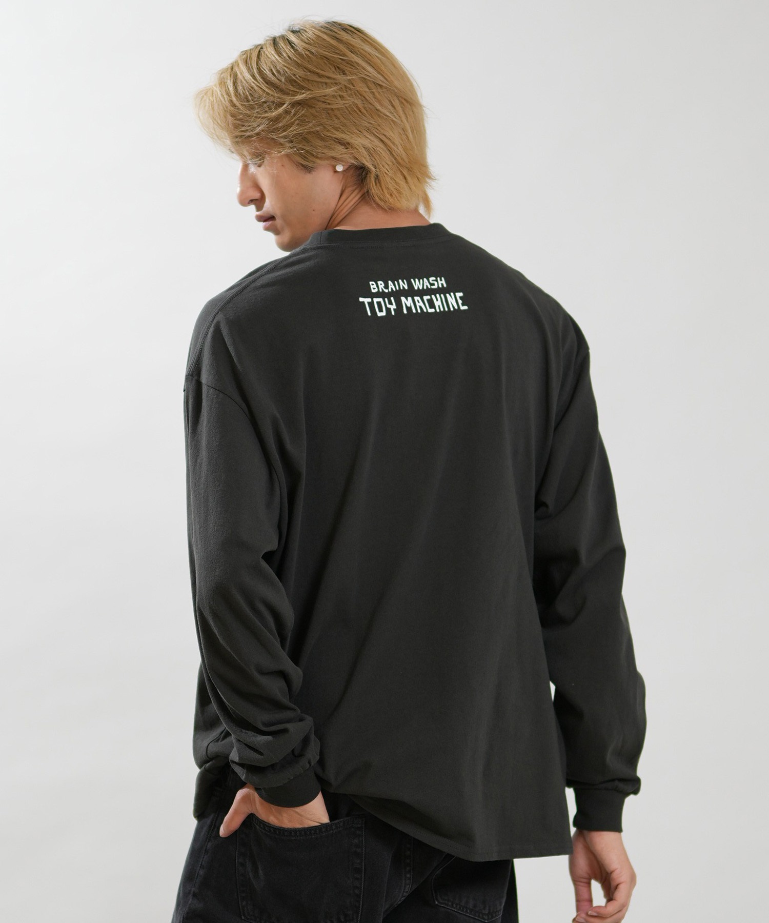 TOY MACHINE トイマシーン 長袖 Tシャツ ロンT メンズ ロゴ フロント