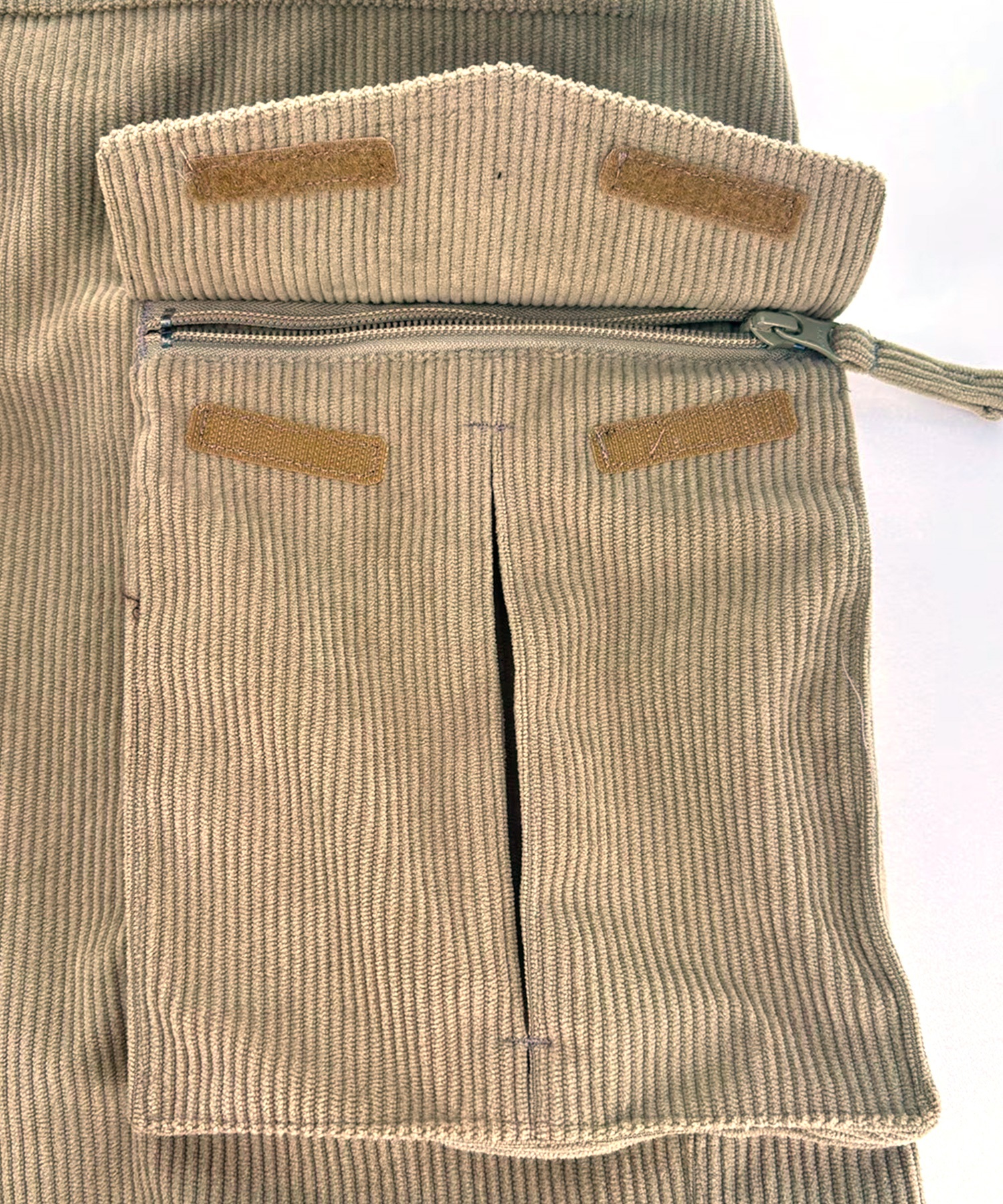 VESP ベスプ コーデュロイワイドジョガービブカーゴパンツ Corduroy