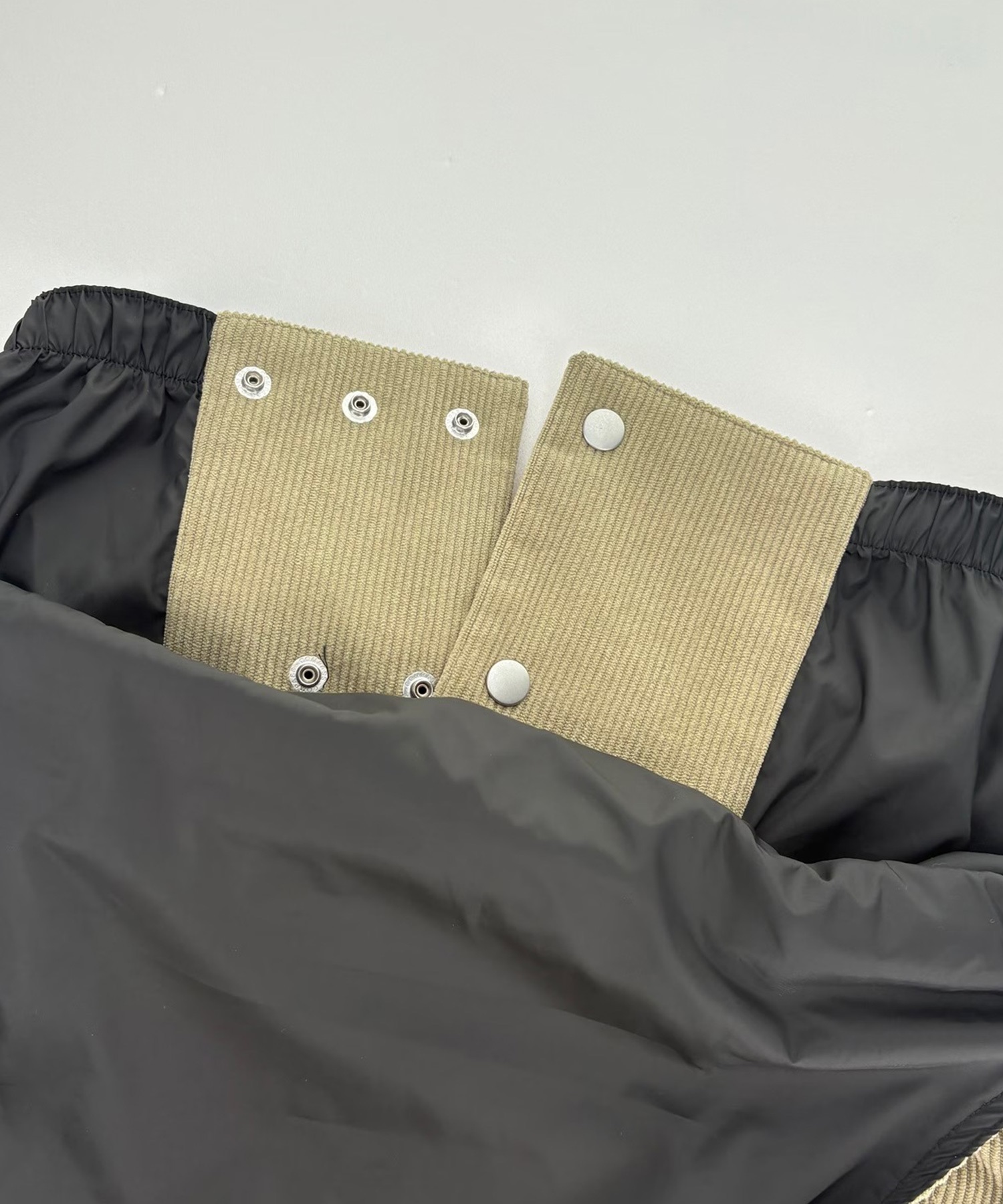 VESP ベスプ コーデュロイワイドジョガービブカーゴパンツ Corduroy