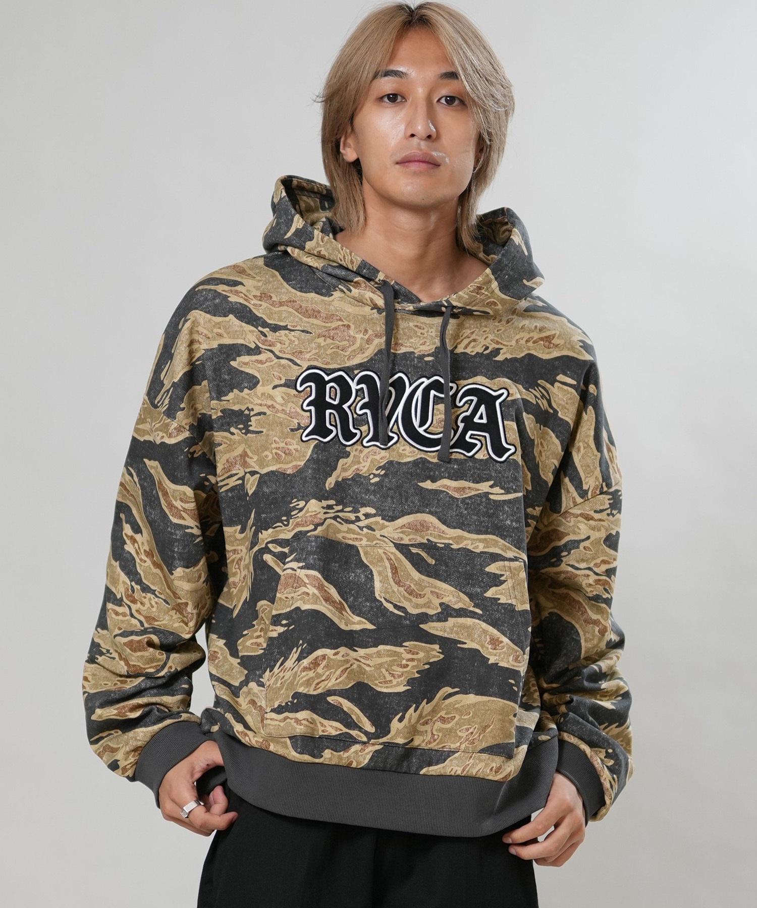 RVCA ルーカ プルオーバー パーカー フーディー メンズ ロゴ BALANCE