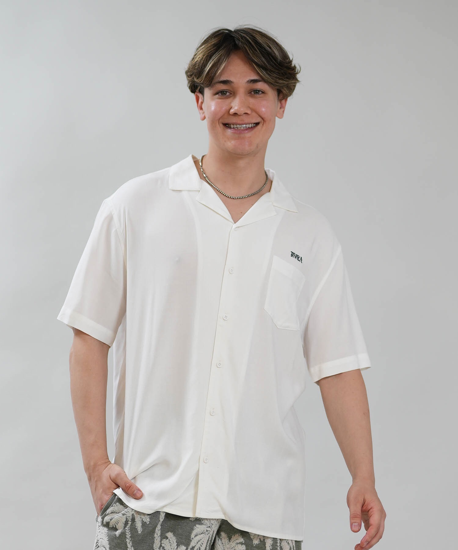 RVCA ルーカ 半袖 シャツ メンズ ロゴ IRON ON SH BG041121 ショート