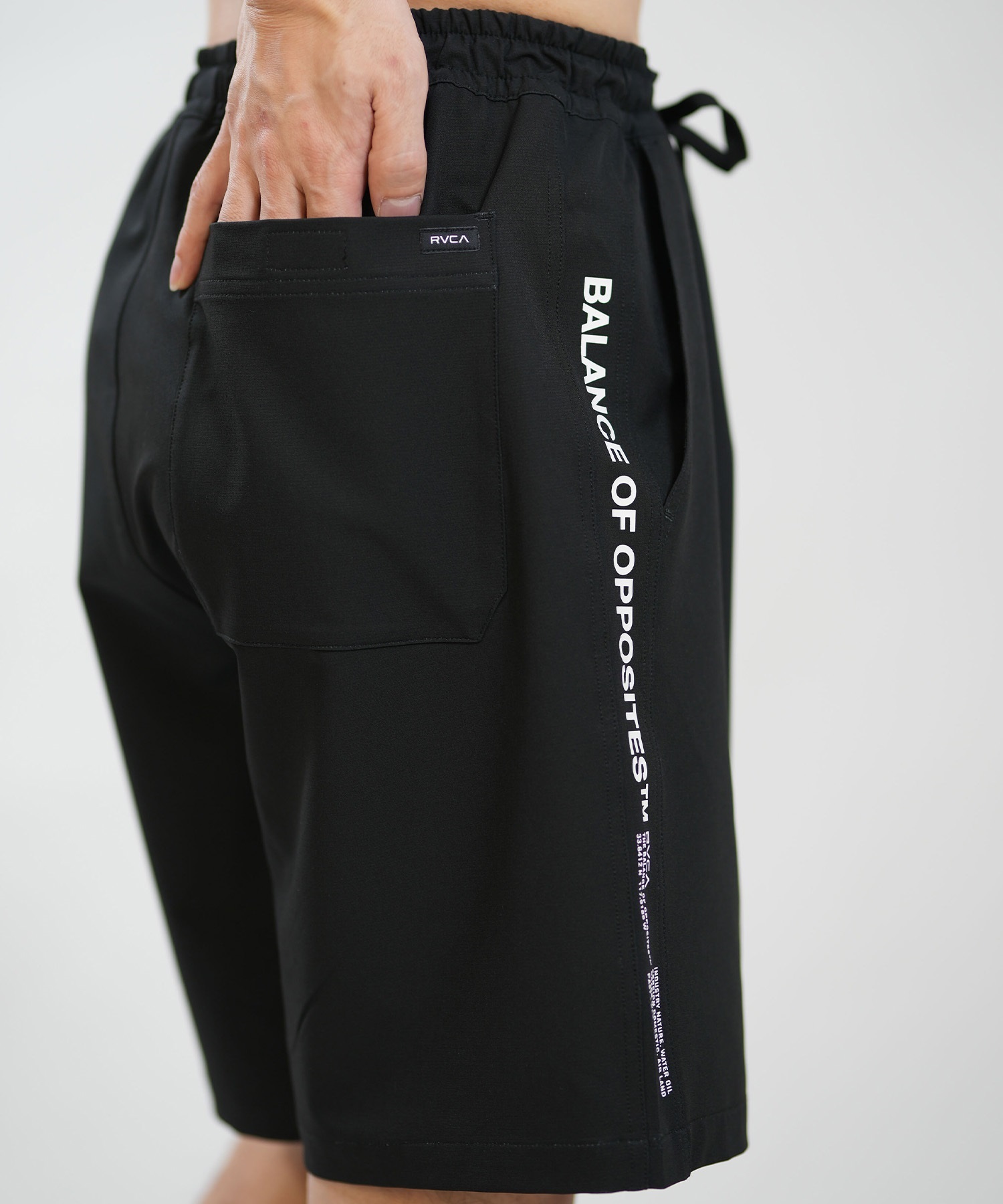 RVCA ショートパンツ 限定モデル　新品 OUTLET】RVCA メンズ CLUTCH DENIM SHORTS ウォークパンツ/ショート