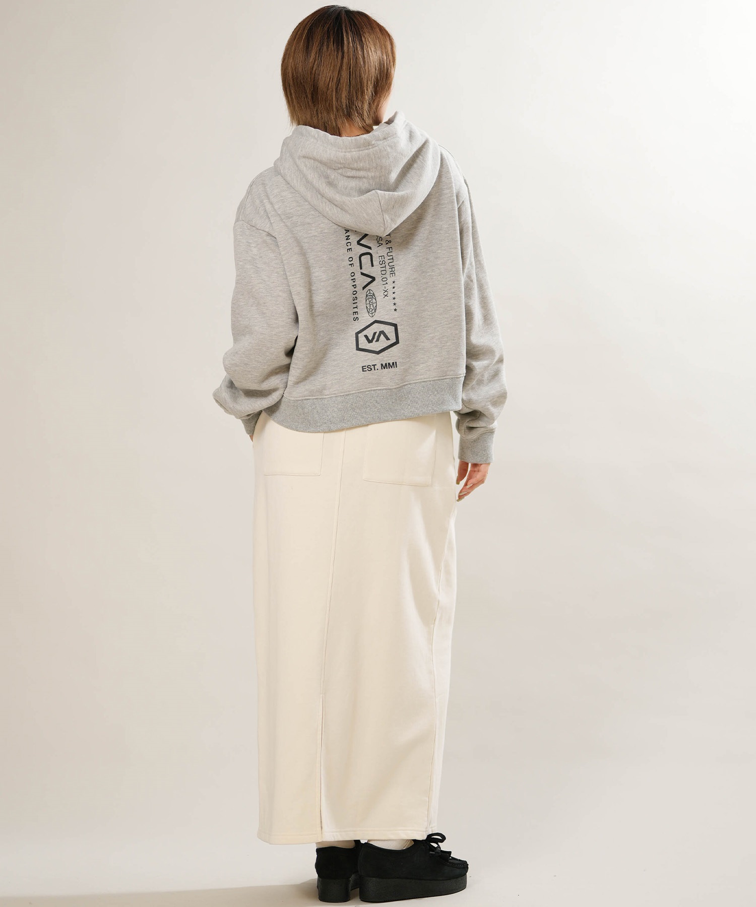 RVCA ルーカ プルオーバー パーカー フーディー レディース クロップド