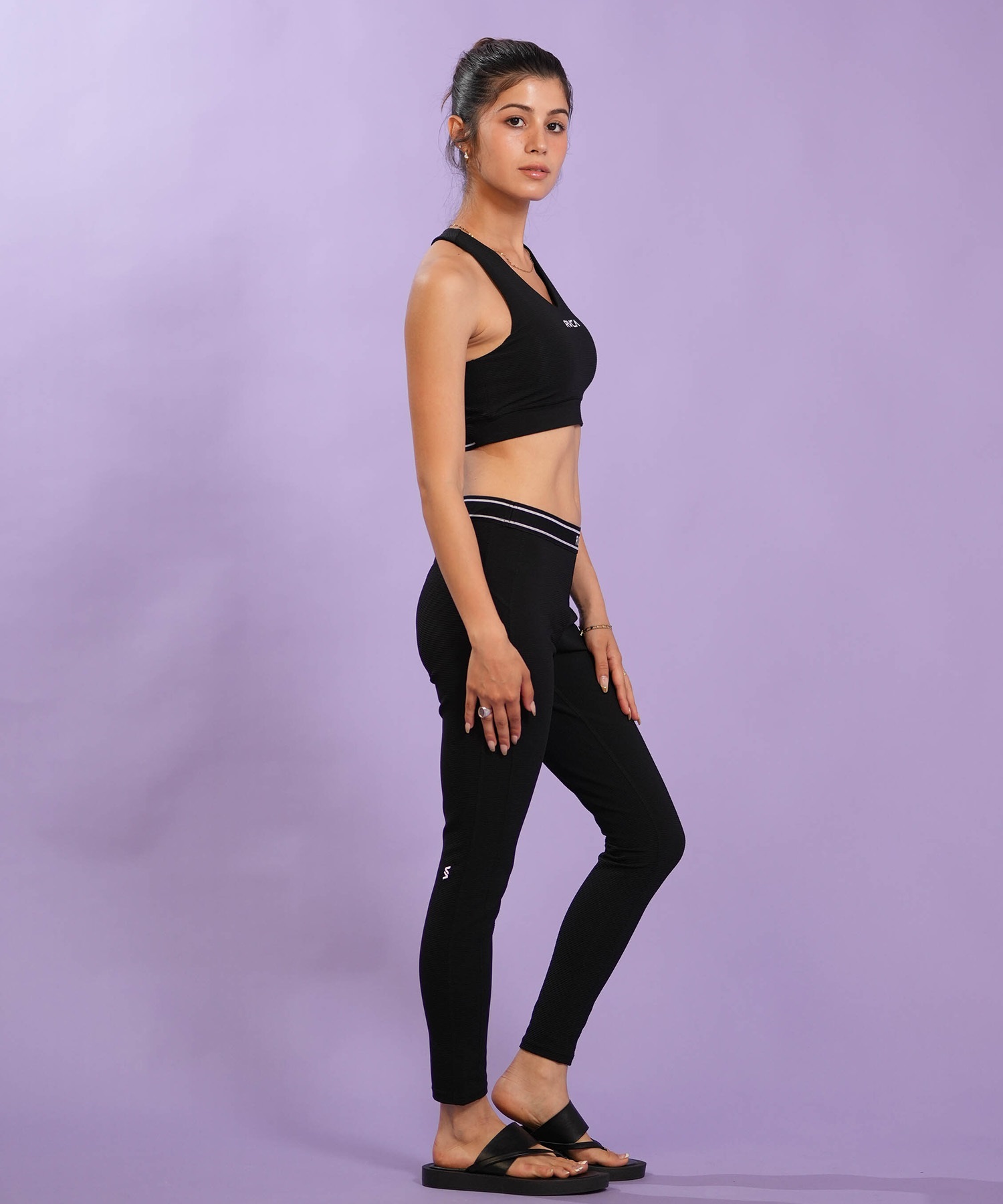 【新品未使用】RVCA ルーカ ブラトップ&レギンス セット RVCA ルーカ ブラトップ レディース スポーツブラ 水陸両用