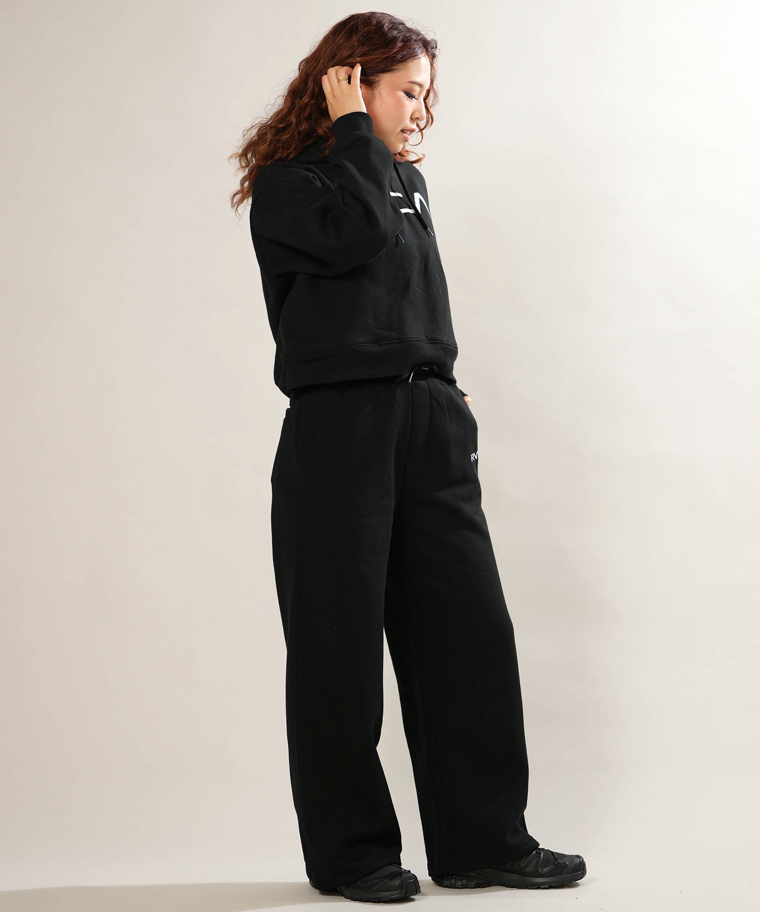 RVCA ルーカ ロングパンツ レディース スウェット ロゴ ワンポイント