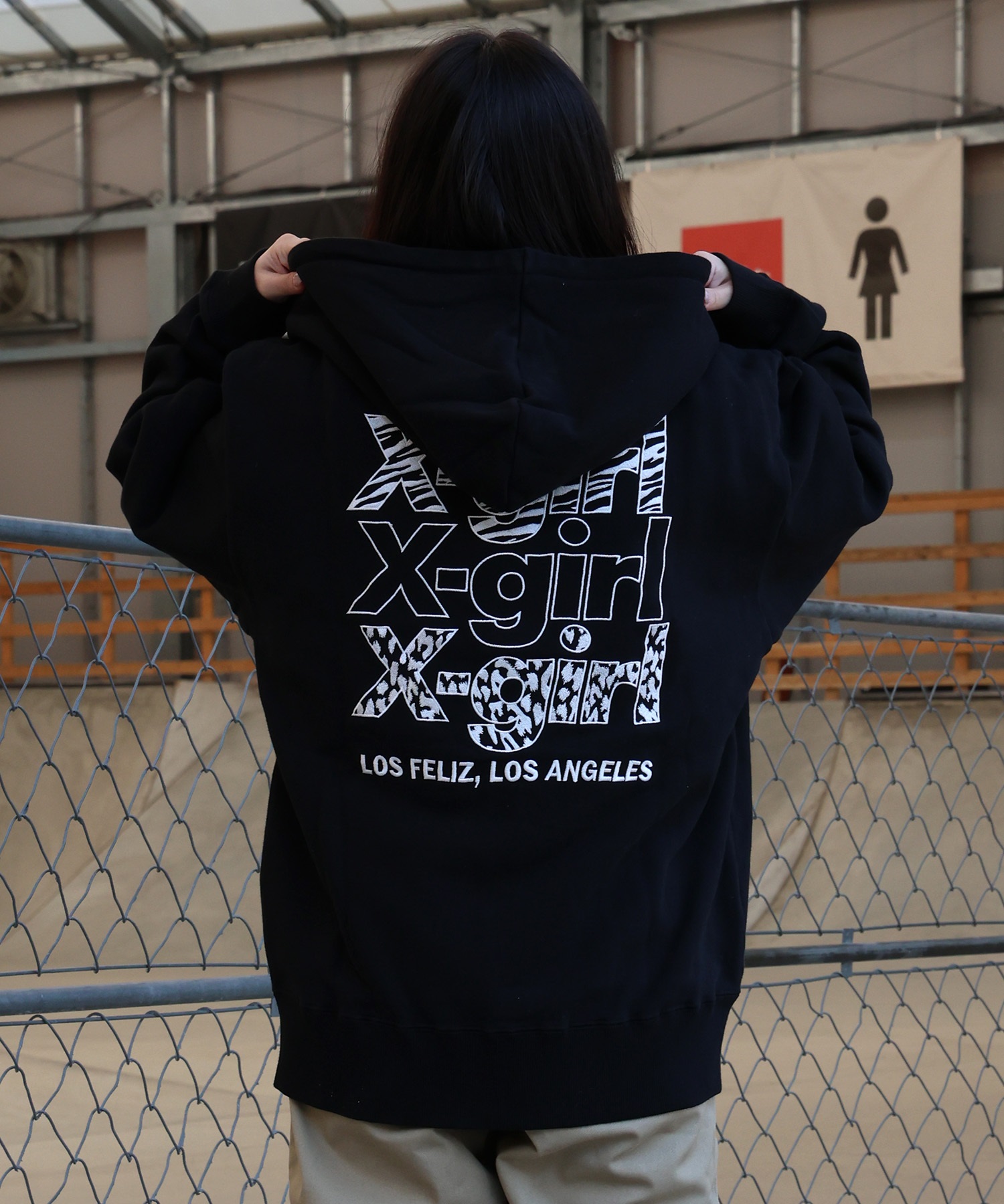 X-GIRL エックスガール ジップアップ パーカー レディース バックロゴ 裏毛 105254012027 ムラサキスポーツ限定(BLACK-S)