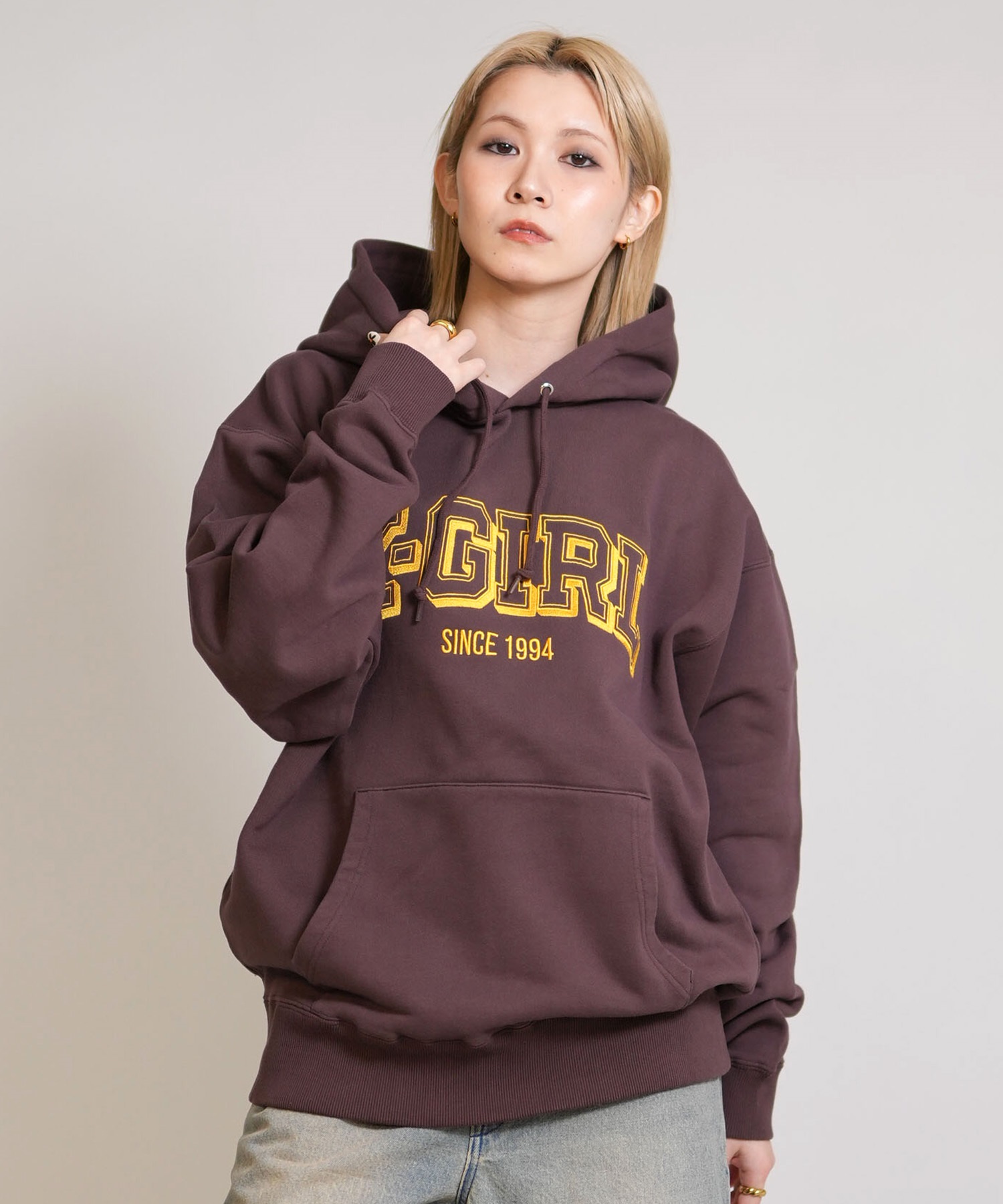 X-GIRL エックスガール プルオーバー パーカー レディース ロゴ サガラ